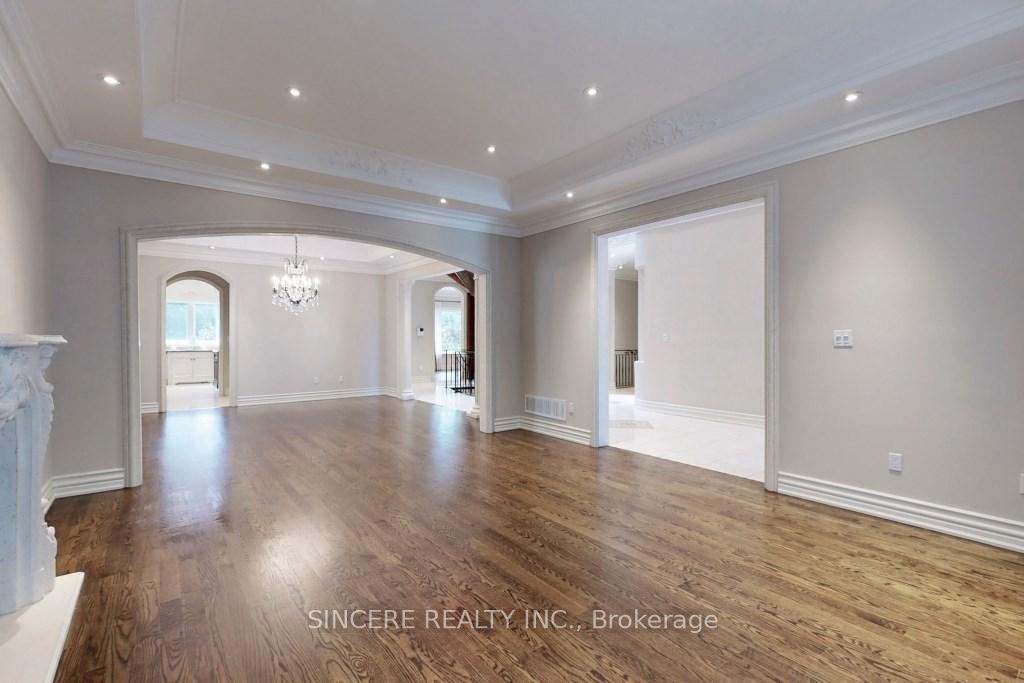 Photo 5 of 195 Byng Avenue, North York, Willowdale East — HOMEH