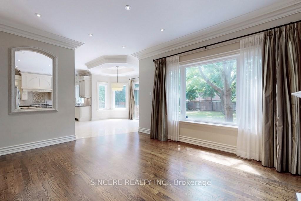 Photo 8 of 195 Byng Avenue, North York, Willowdale East — HOMEH