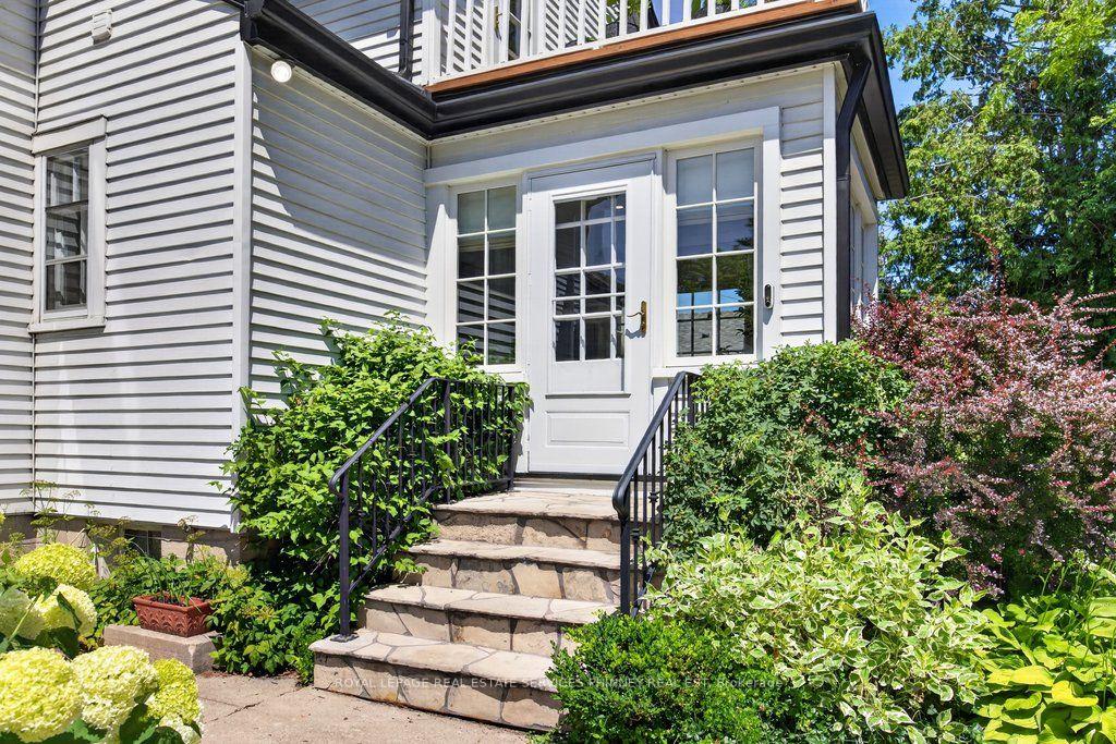 Photo 26 of 3947 Bloor Street W, Etobicoke, Islington-City Centre West — HOMEH