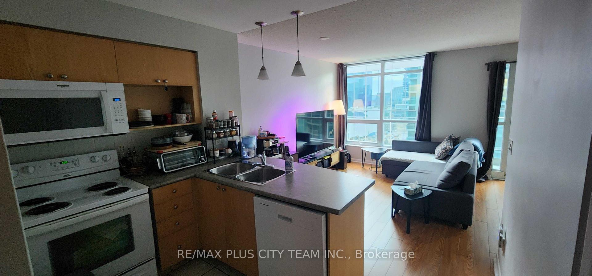 Photo 5 of Unit 1314, 18 Yonge Street, Toronto, Waterfront Communities — HOMEH