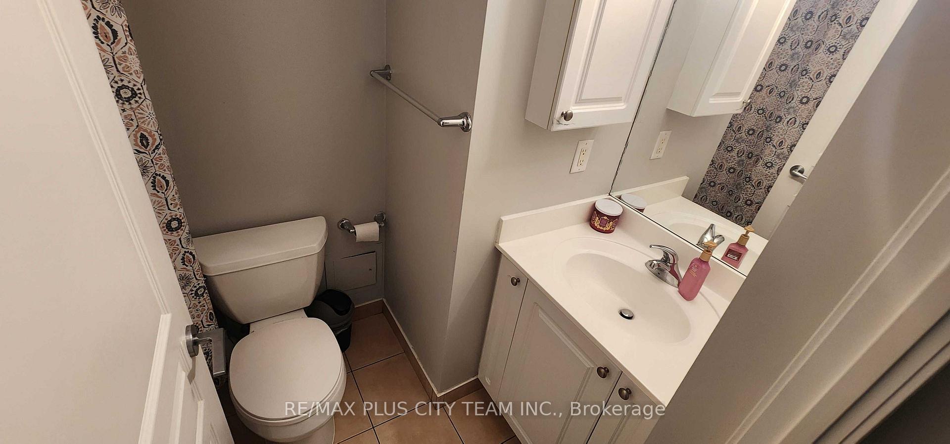 Photo 13 of Unit 1314, 18 Yonge Street, Toronto, Waterfront Communities — HOMEH