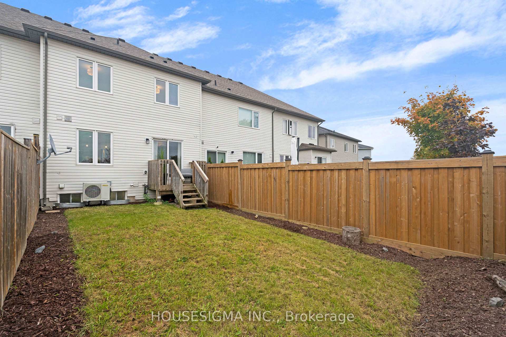 Photo 47 of 825 Cook Crescent, Shelburne — HOMEH