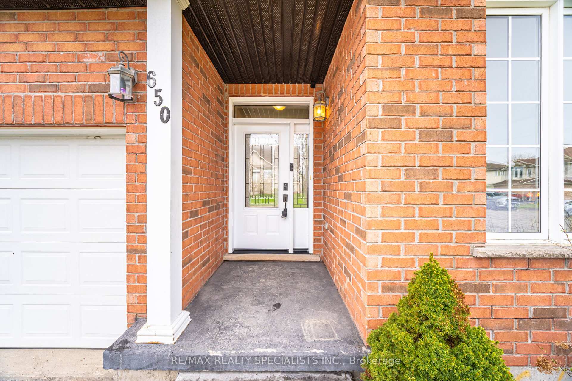 Photo 6 of 650 Reid Crescent, North Perth, Listowel — HOMEH