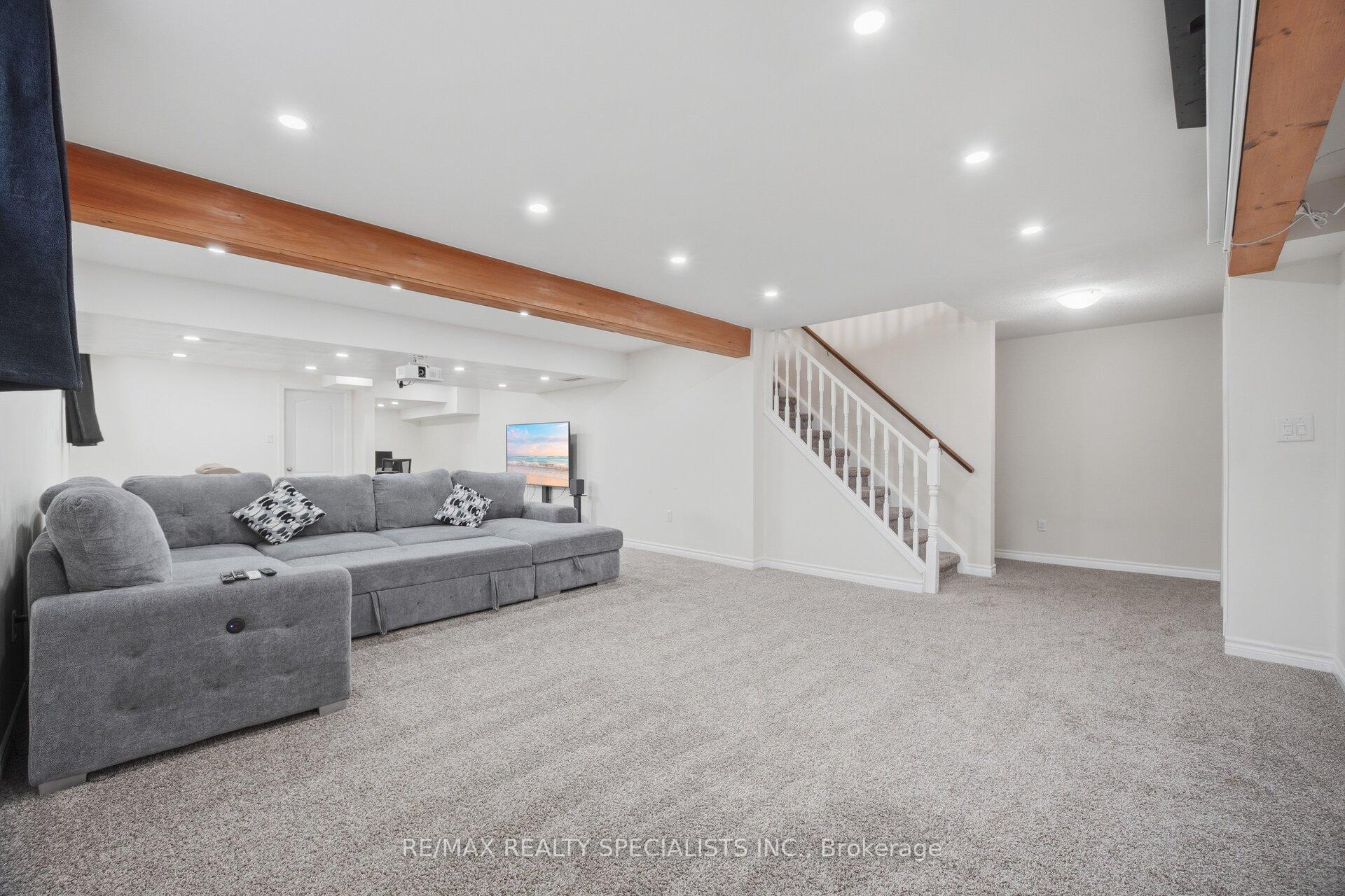 Photo 34 of 650 Reid Crescent, North Perth, Listowel — HOMEH