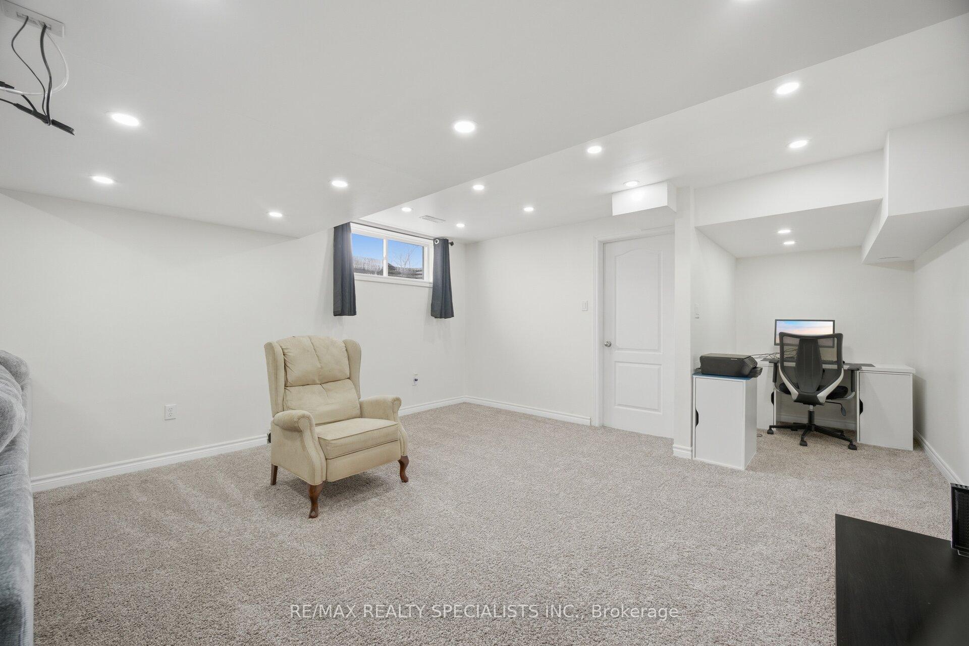 Photo 38 of 650 Reid Crescent, North Perth, Listowel — HOMEH