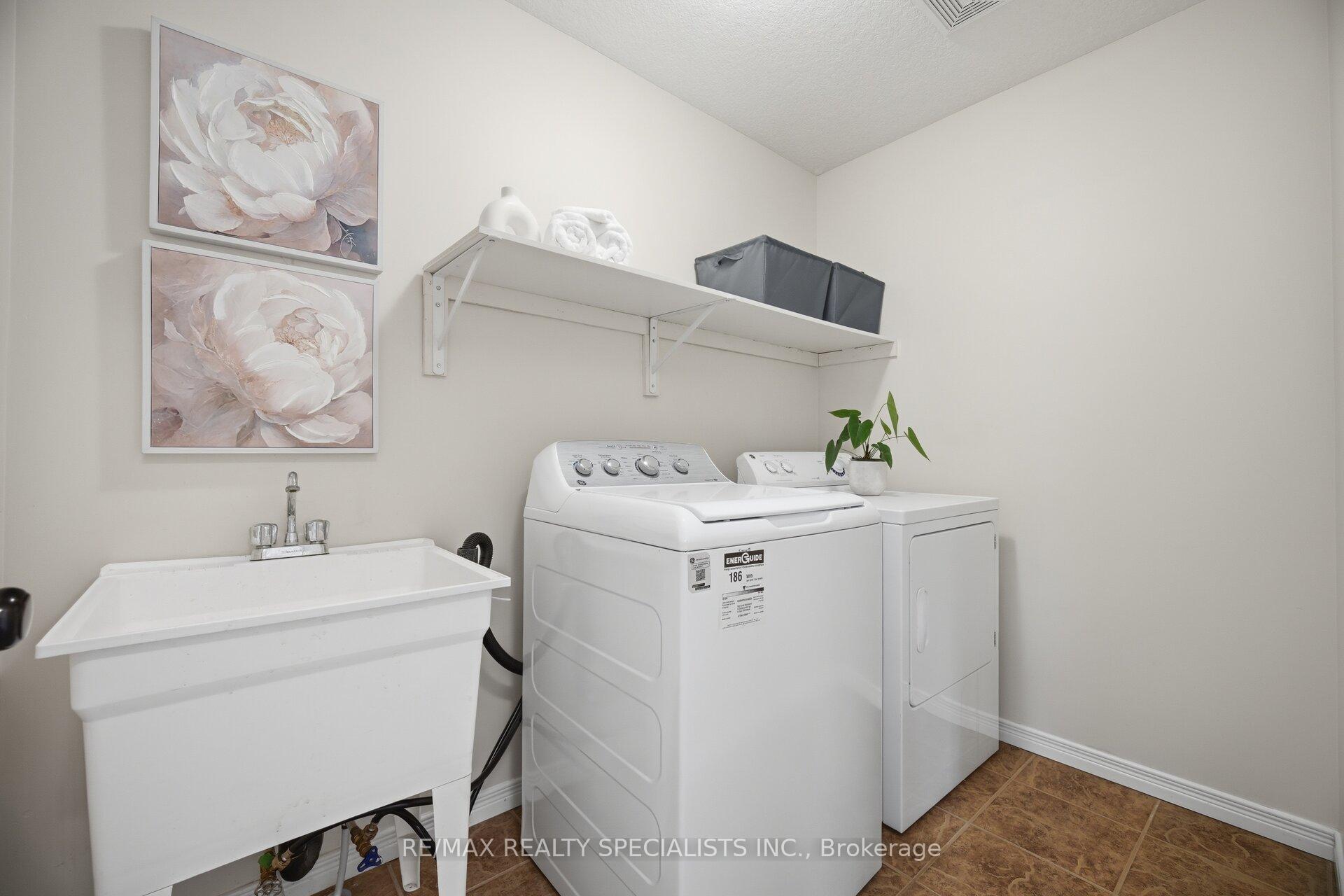 Photo 45 of 650 Reid Crescent, North Perth, Listowel — HOMEH