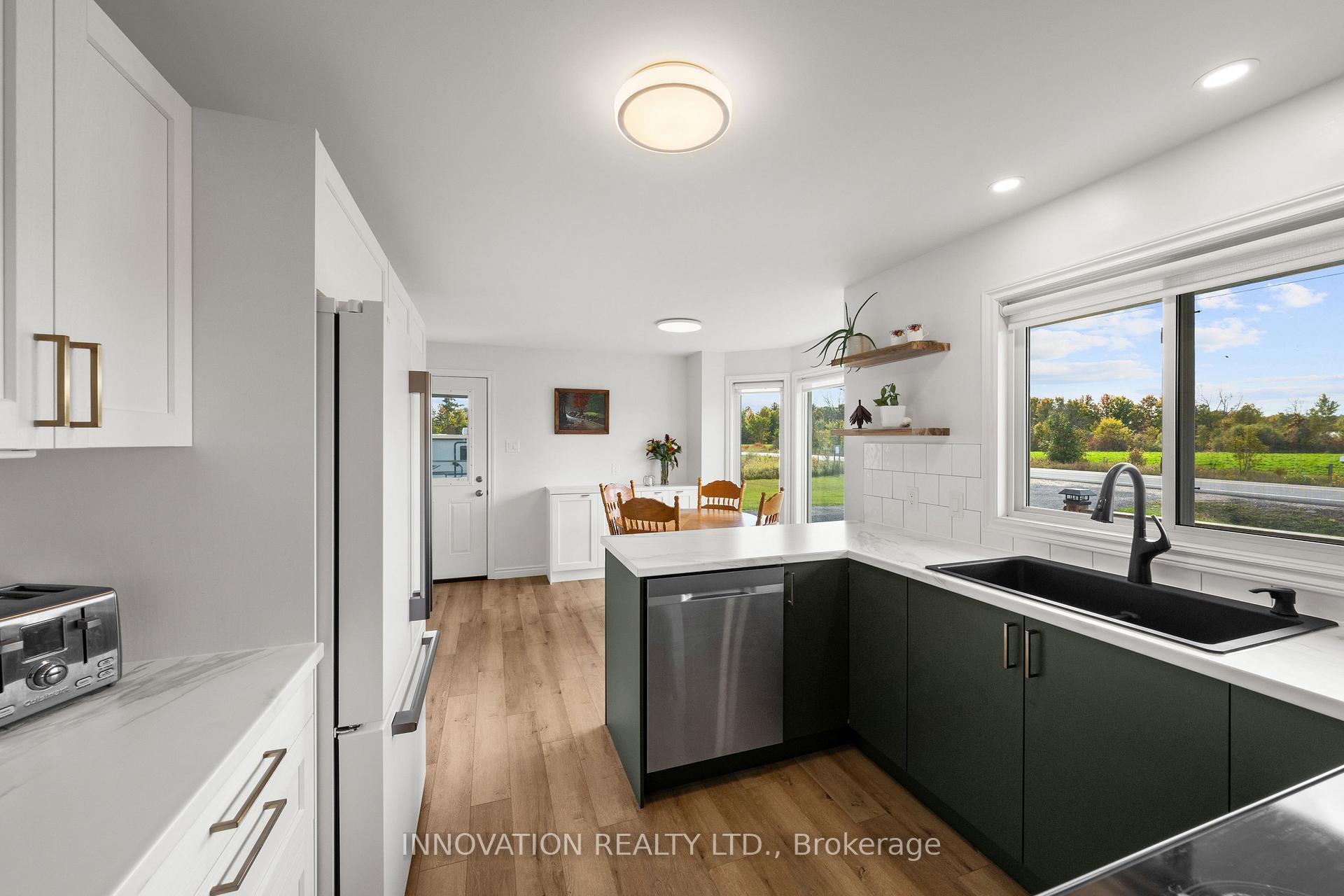 Photo 11 of 1084 Stewartville Road, McNab/Braeside, Mcnab/Braeside Twps — HOMEH