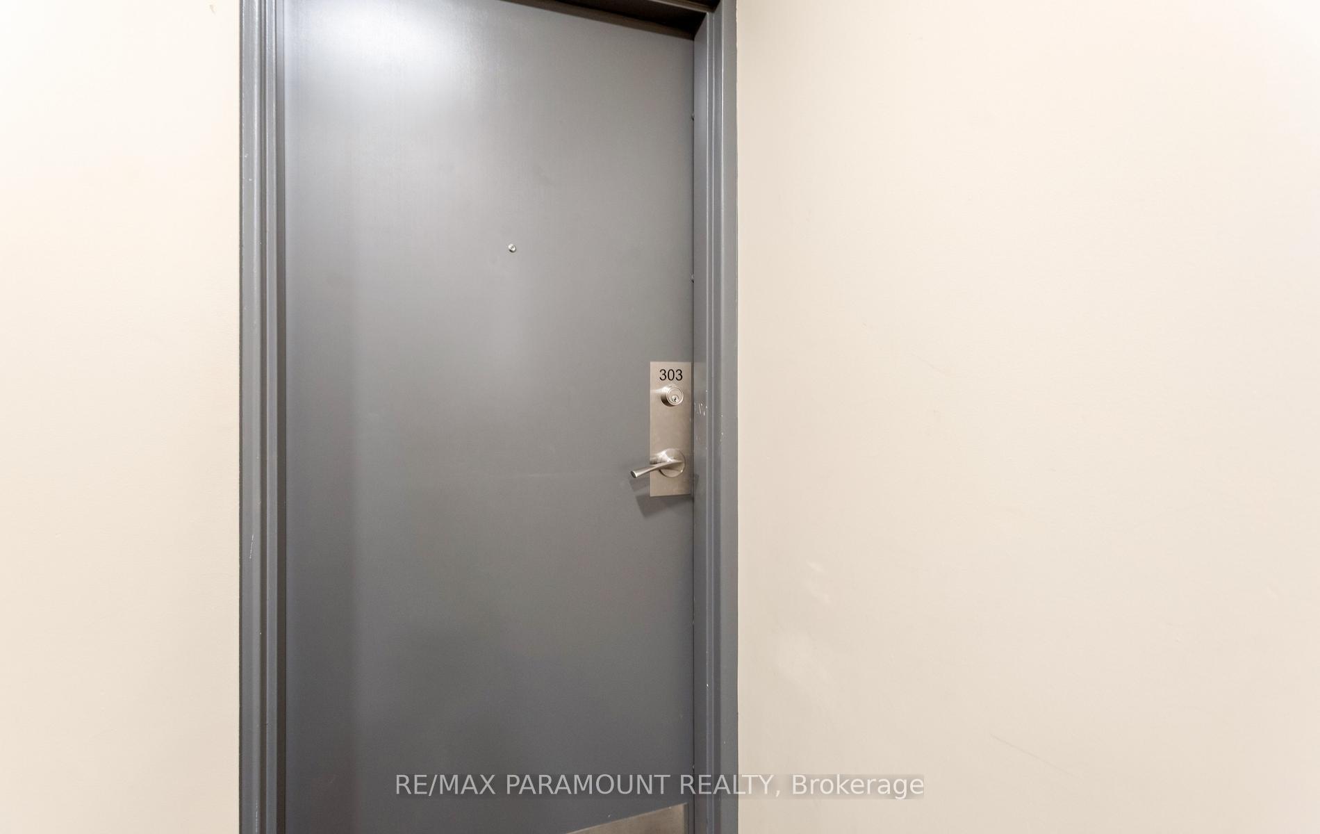 Photo 10 of Unit 303, 1881 Jane Street, North York, Rustic — HOMEH