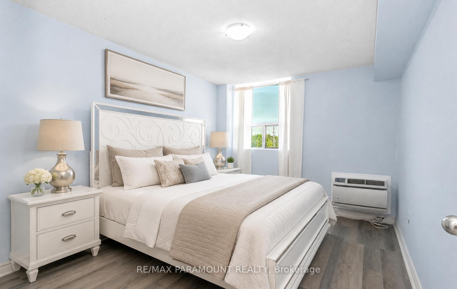 Photo 24 of Unit 303, 1881 Jane Street, North York, Rustic — HOMEH