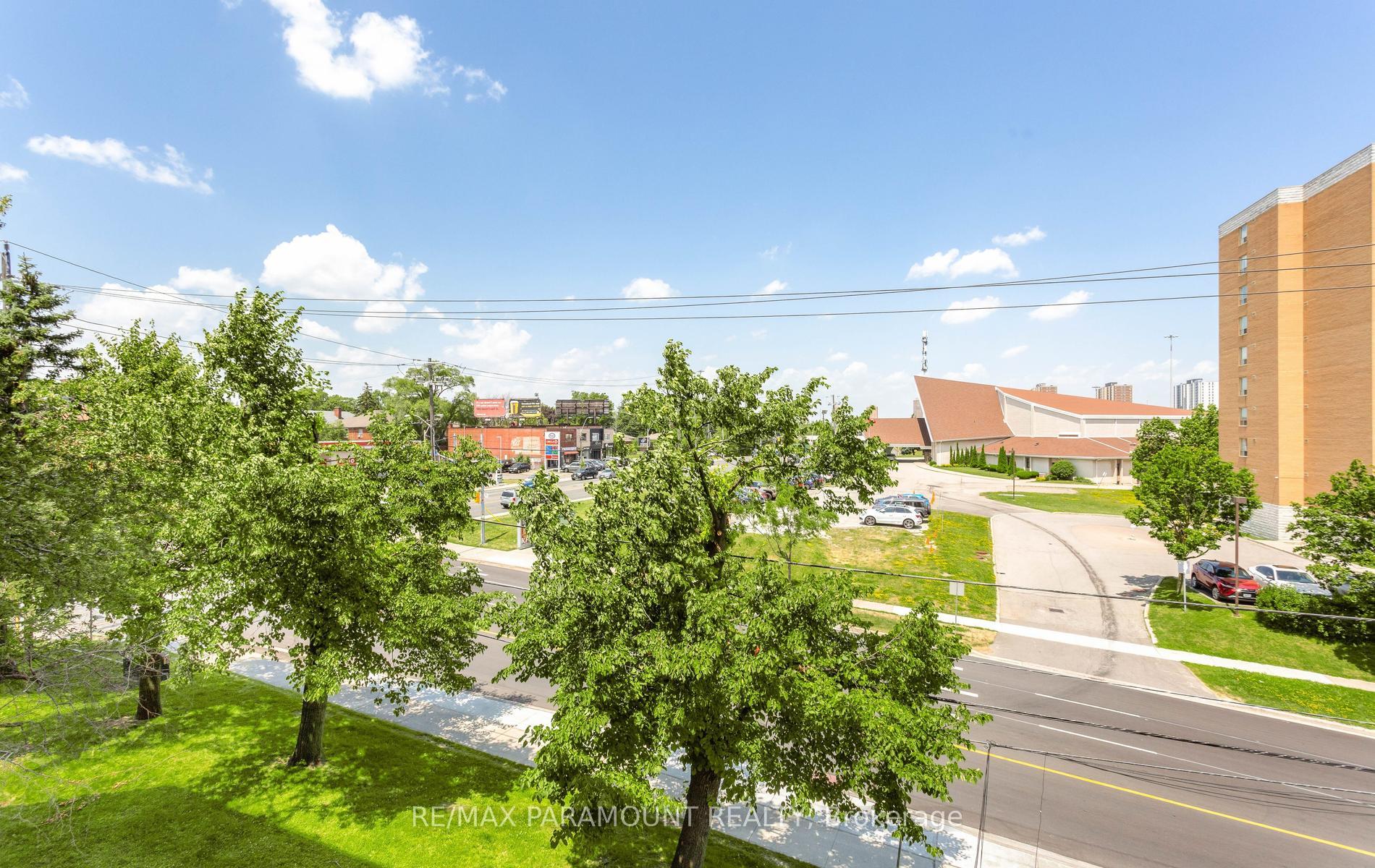 Photo 35 of Unit 303, 1881 Jane Street, North York, Rustic — HOMEH