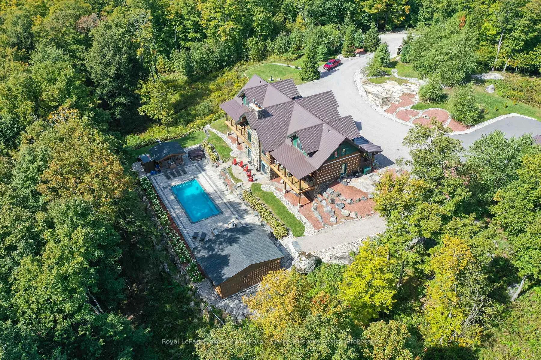 Photo of 1035 Breezy Point Road