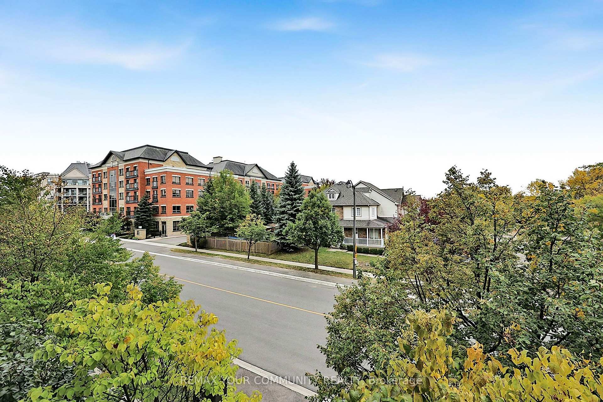 Photo 15 of Unit 222, 111 Civic Square Gate, Aurora, Bayview Wellington — HOMEH