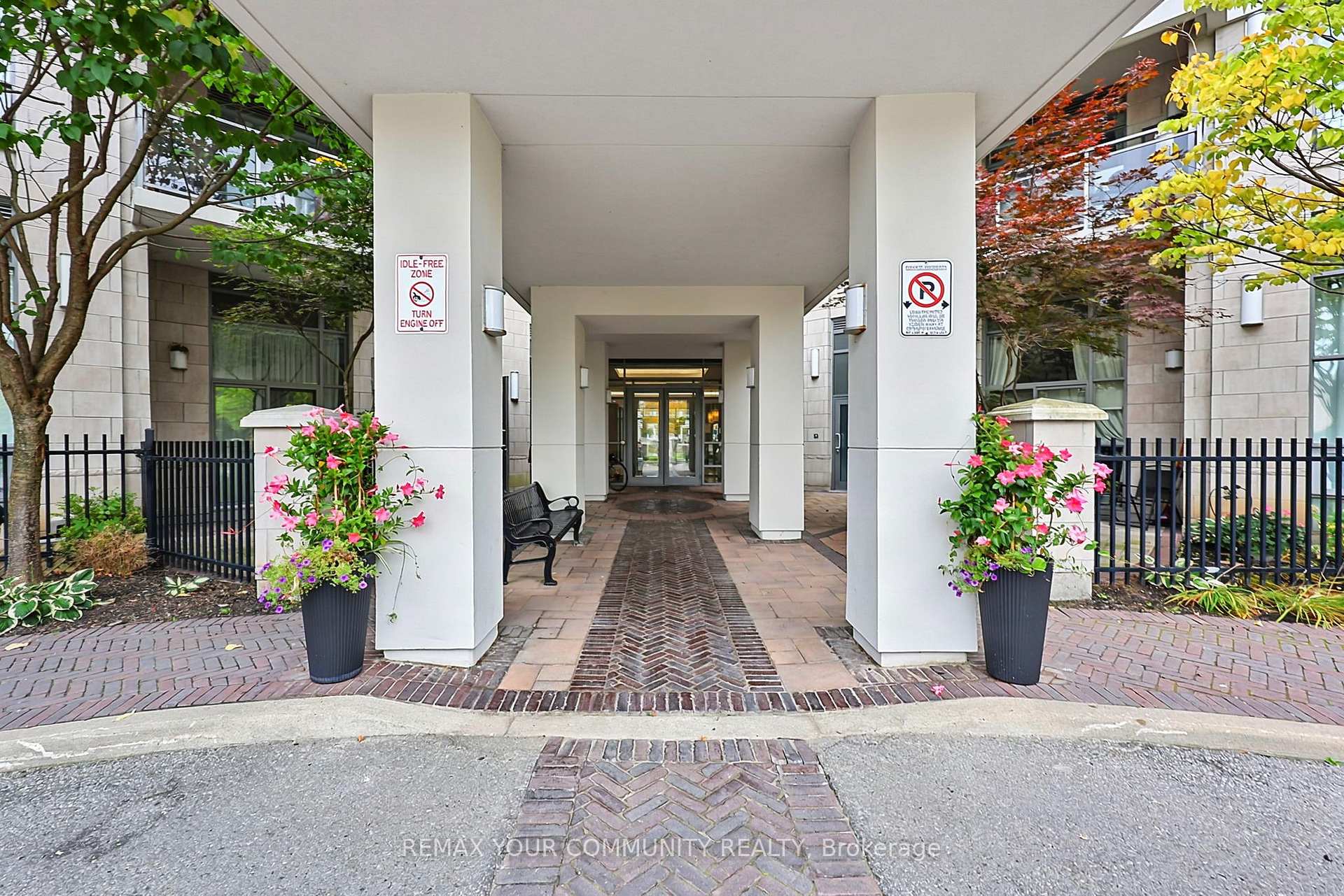 Photo 26 of Unit 222, 111 Civic Square Gate, Aurora, Bayview Wellington — HOMEH