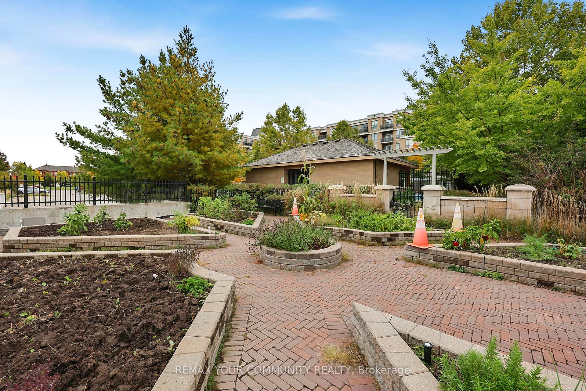 Photo 28 of Unit 222, 111 Civic Square Gate, Aurora, Bayview Wellington — HOMEH