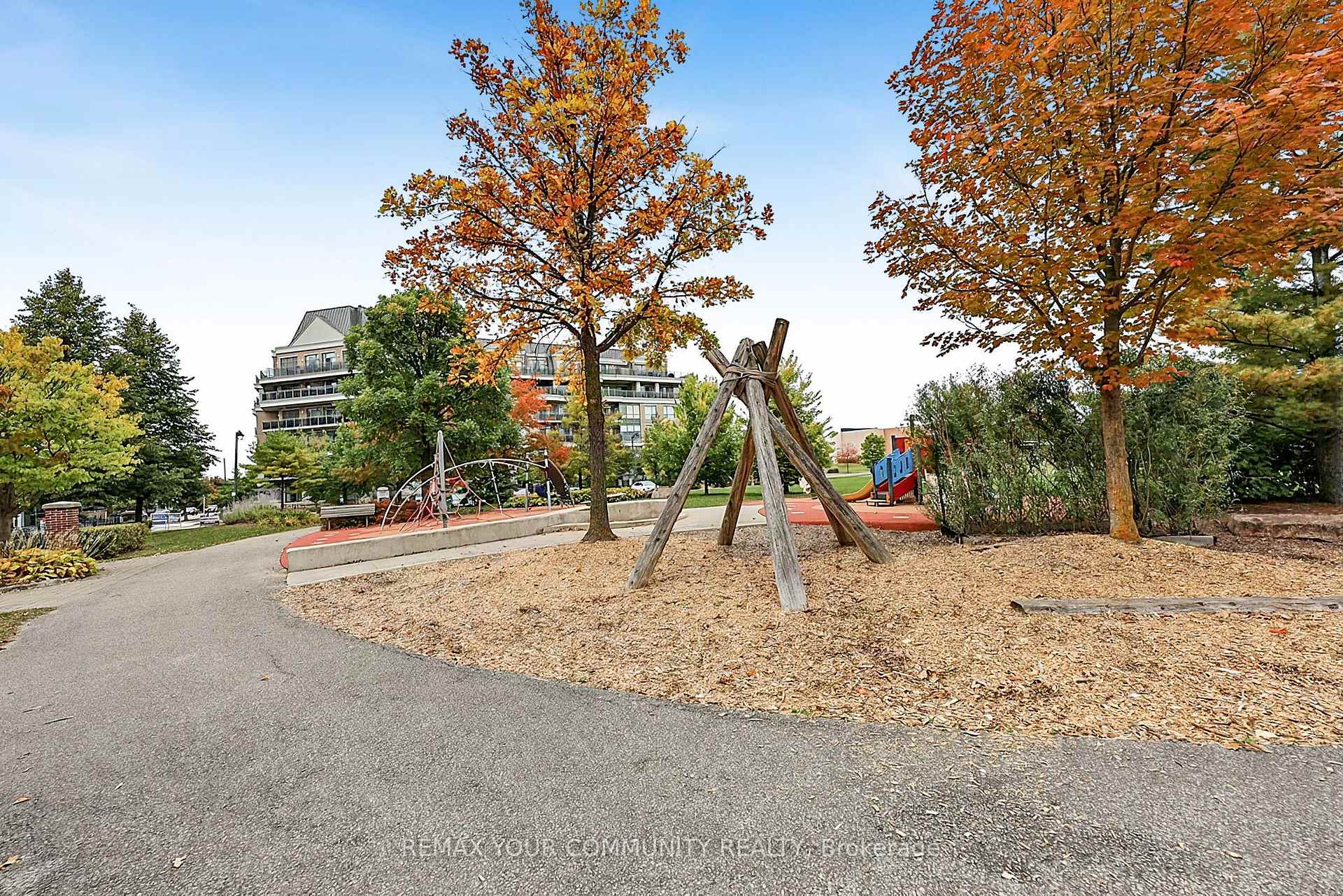 Photo 32 of Unit 222, 111 Civic Square Gate, Aurora, Bayview Wellington — HOMEH