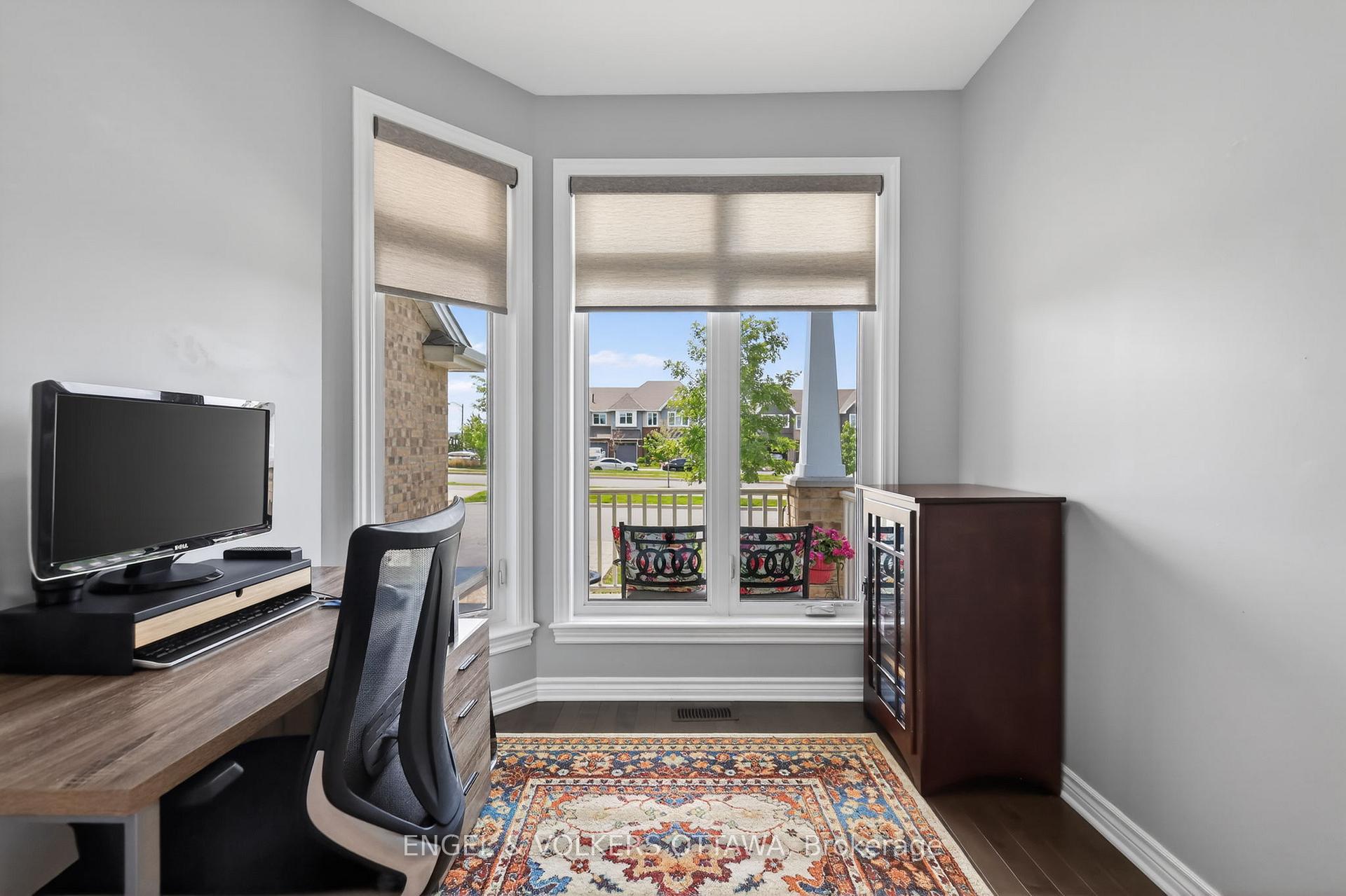 Photo 17 of 871 Tewin Circle, Ottawa, Camelot — HOMEH