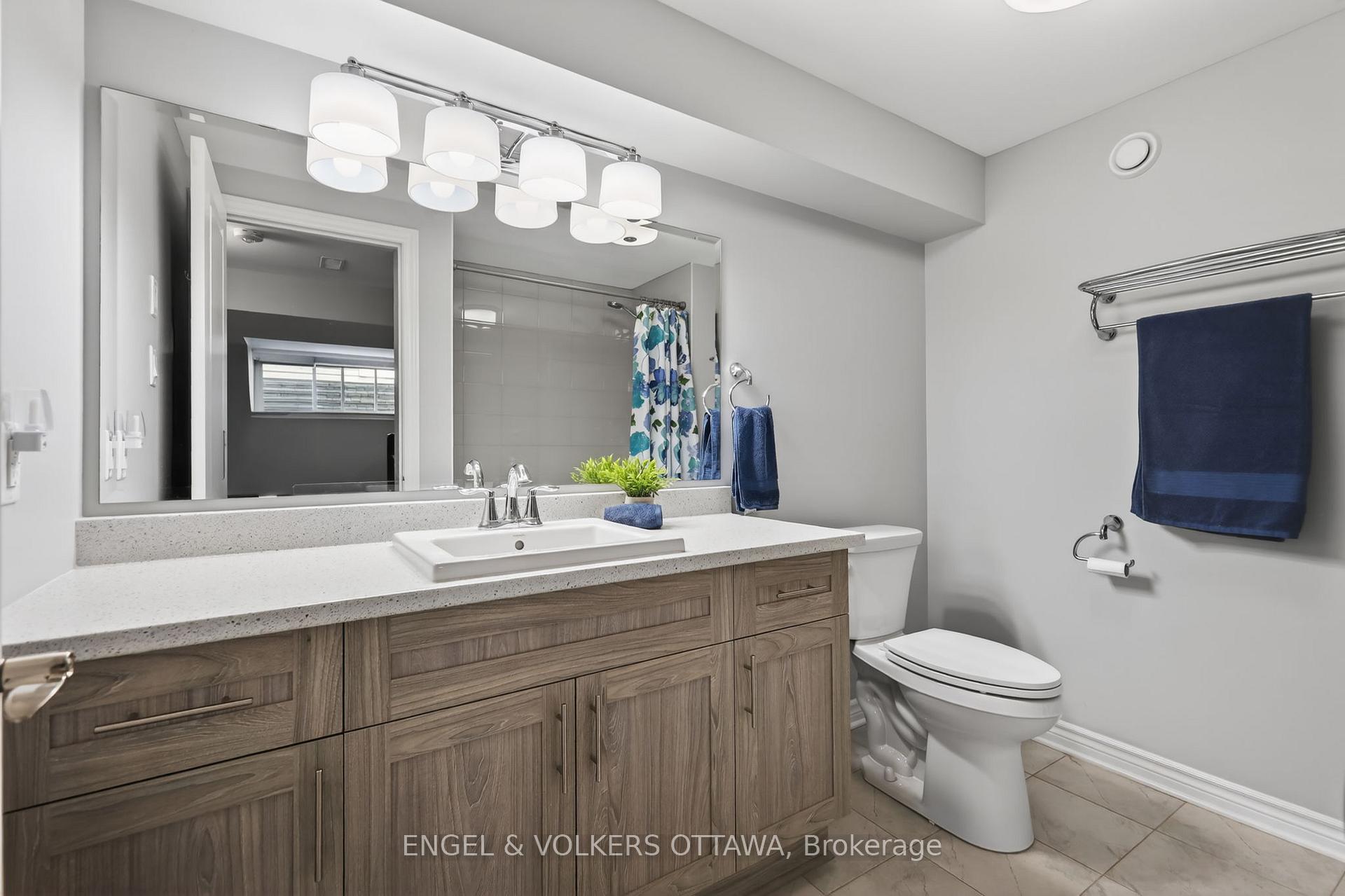 Photo 26 of 871 Tewin Circle, Ottawa, Camelot — HOMEH