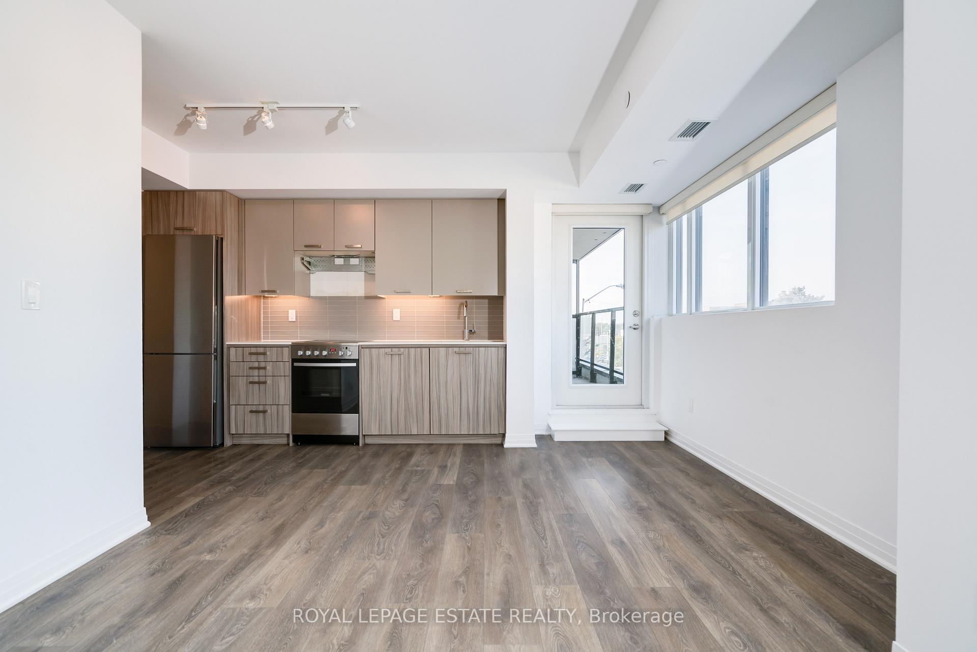 Photo 3 of Unit 304, 2301 Danforth Avenue, Toronto, East End-Danforth — HOMEH