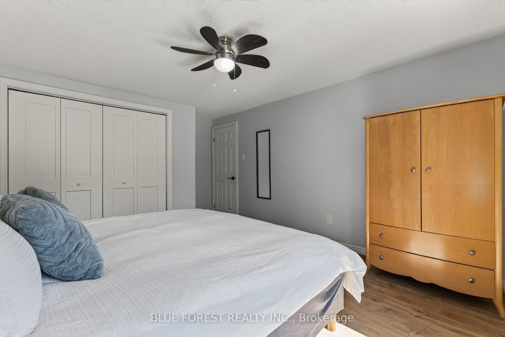 Photo 19 of 32 Meadowview Road, London, South O — HOMEH