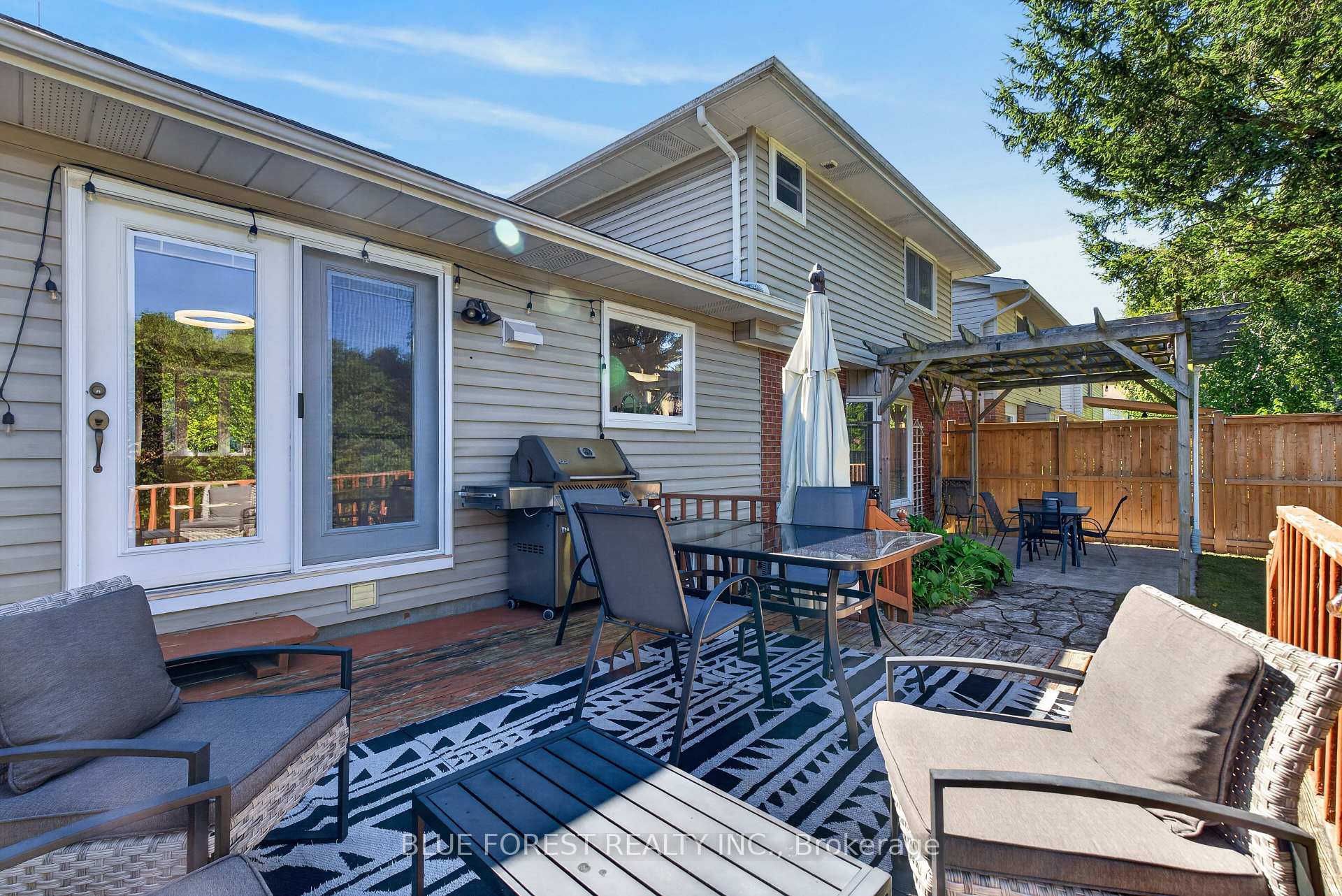 Photo 32 of 32 Meadowview Road, London, South O — HOMEH