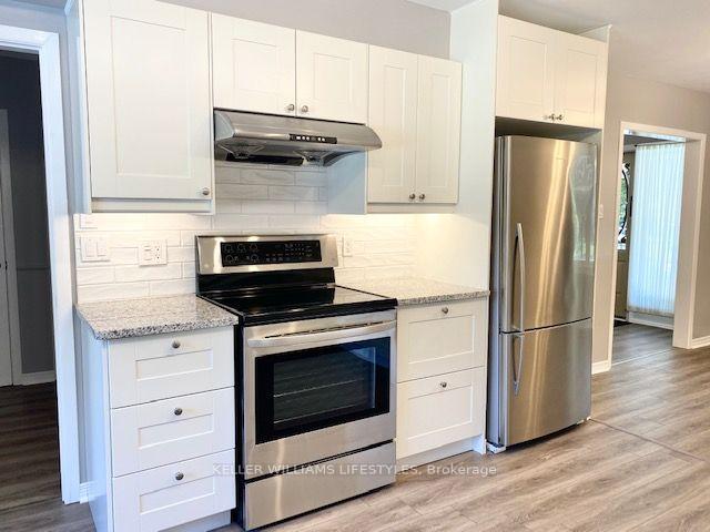 Photo 5 of 843 Driftwood Road, London, North L — HOMEH