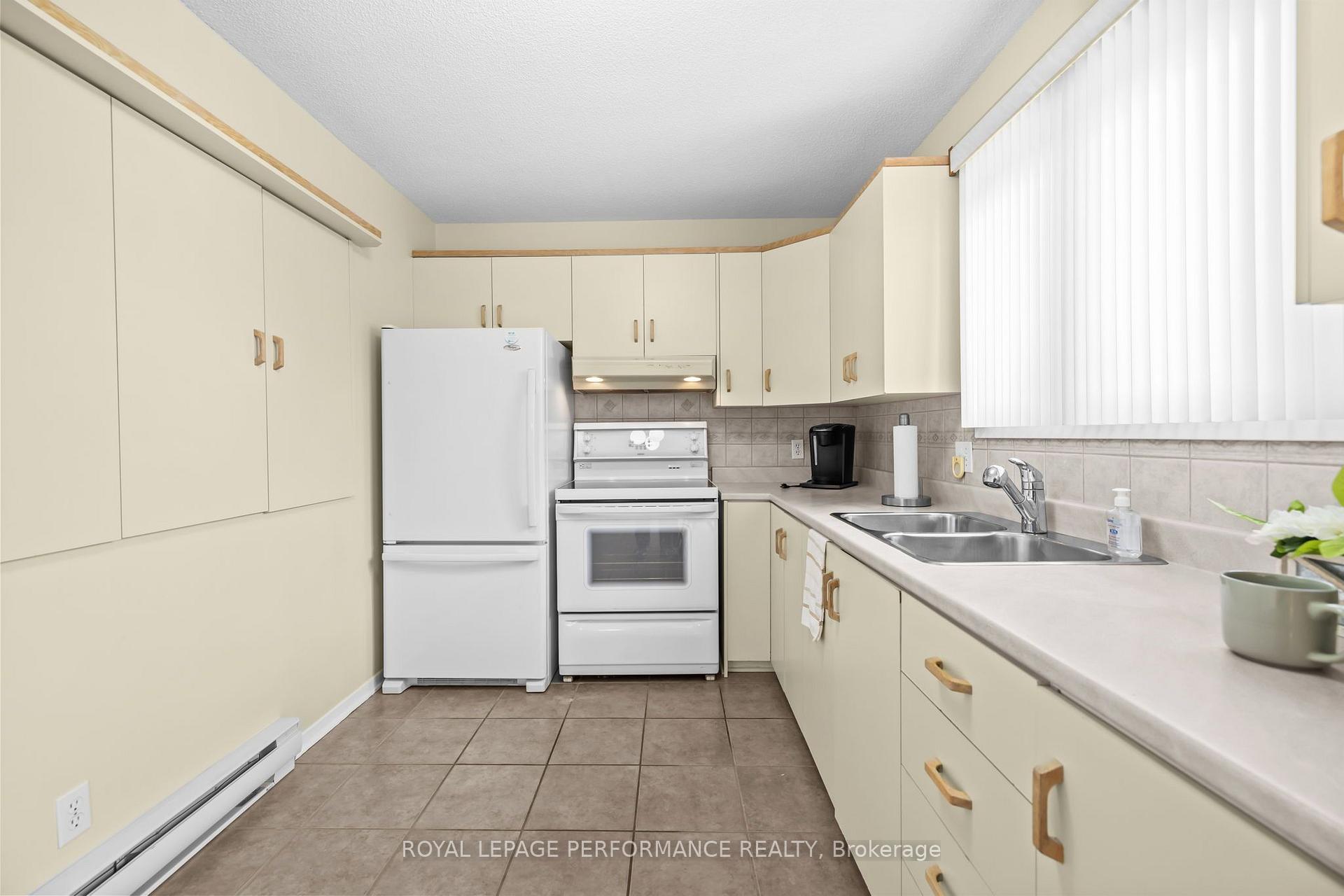 Photo 15 of 14 Albert Street, Casselman, Casselman — HOMEH