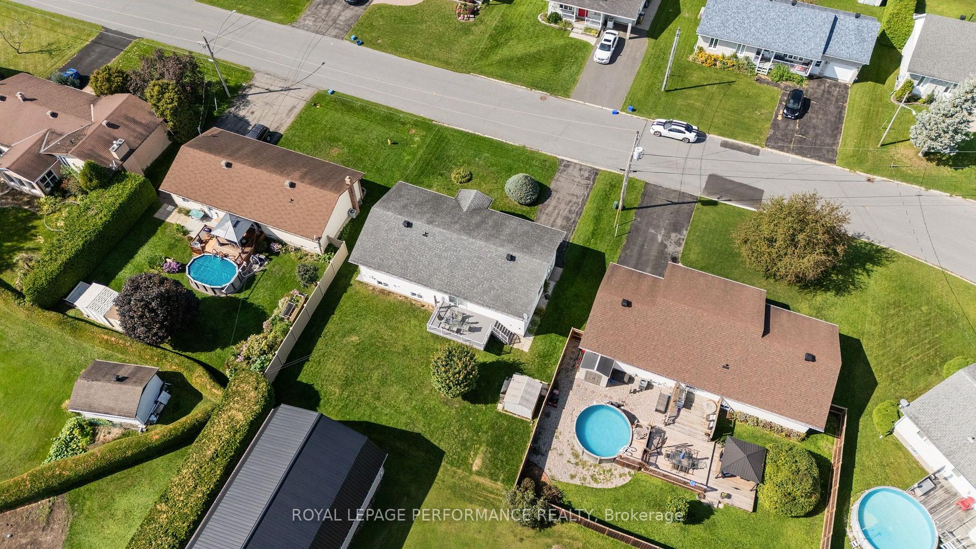 Photo 36 of 14 Albert Street, Casselman, Casselman — HOMEH