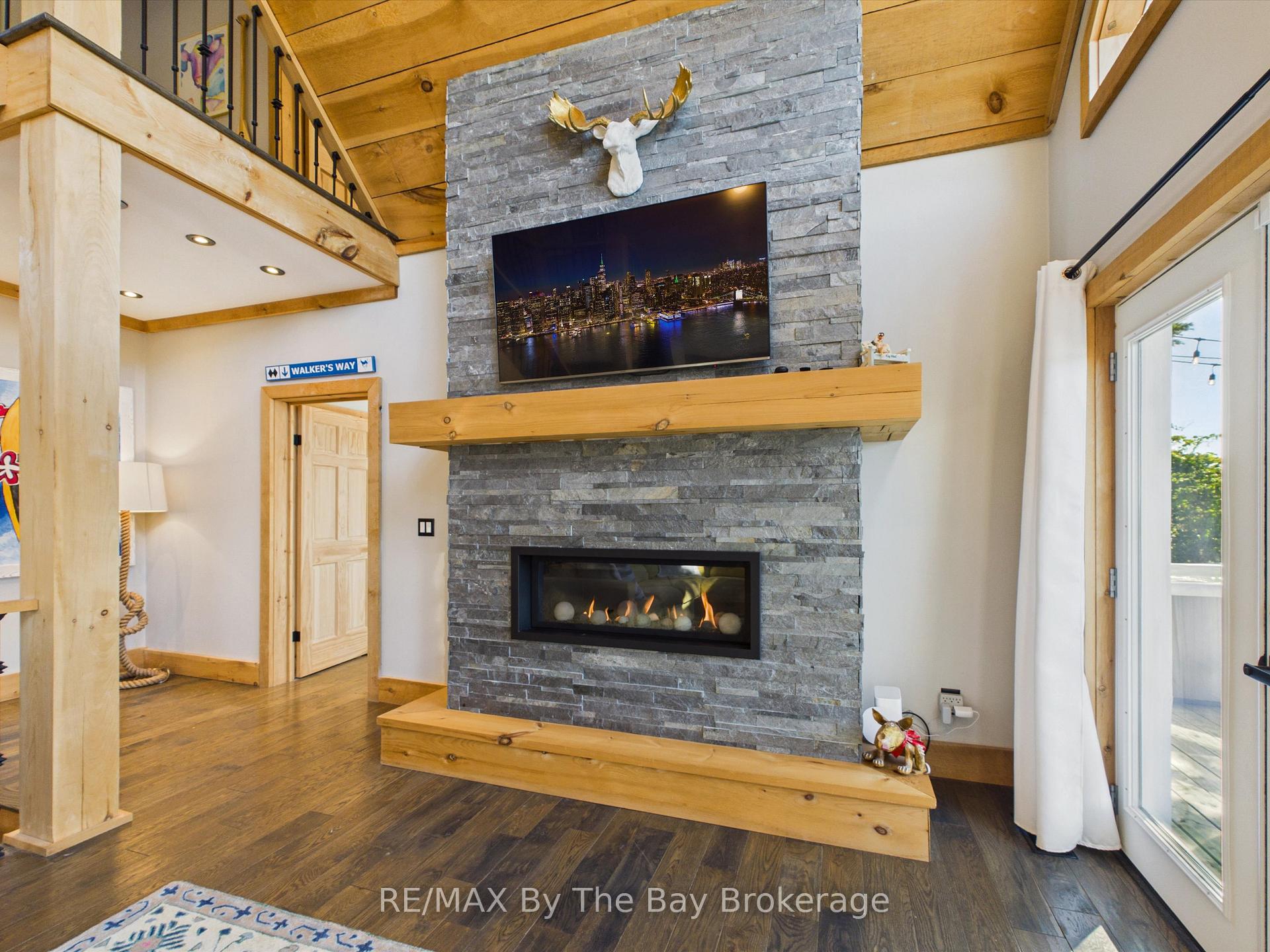 Photo 15 of 2056 River Road W, Wasaga Beach — HOMEH