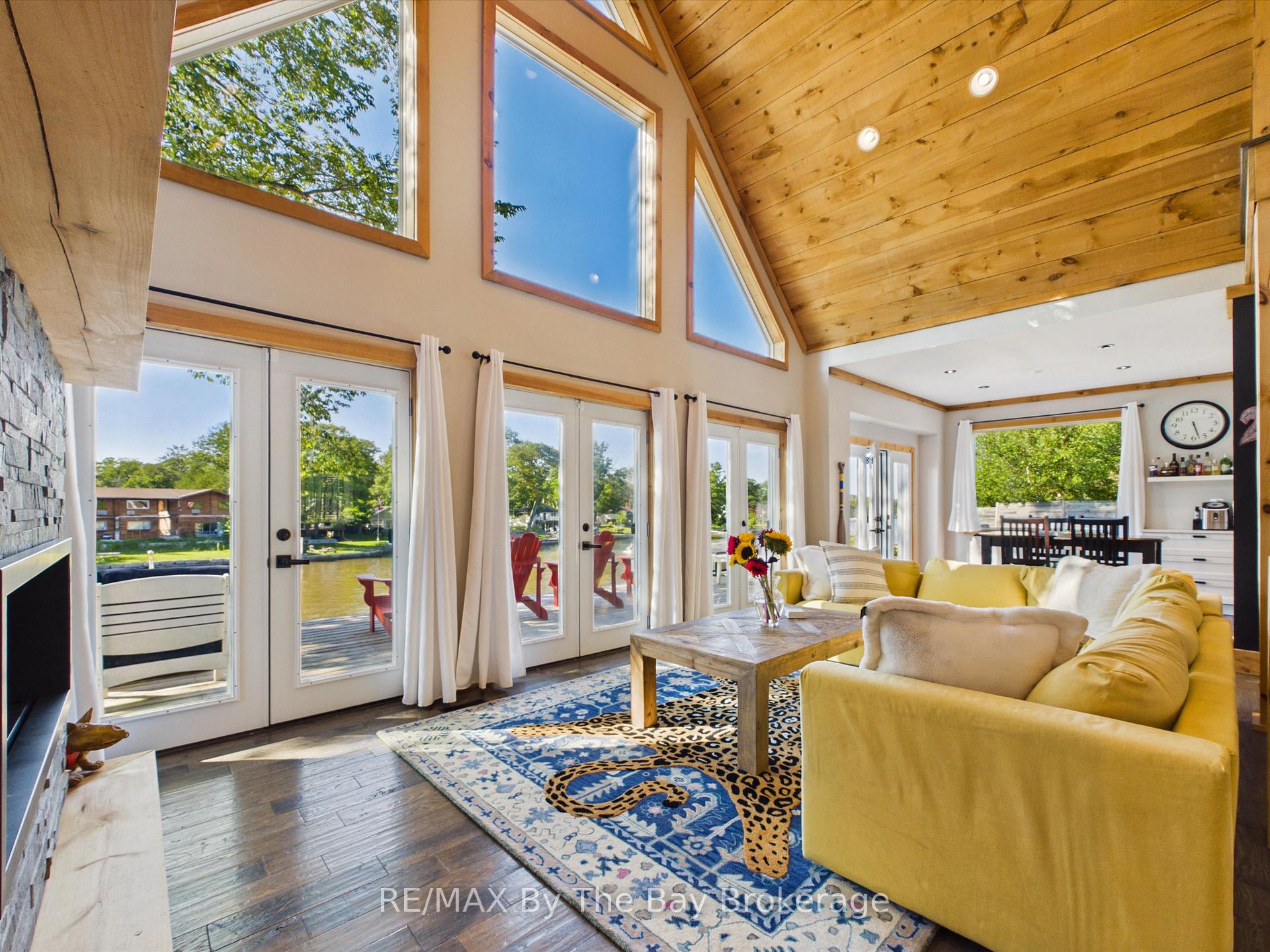 Photo 16 of 2056 River Road W, Wasaga Beach — HOMEH