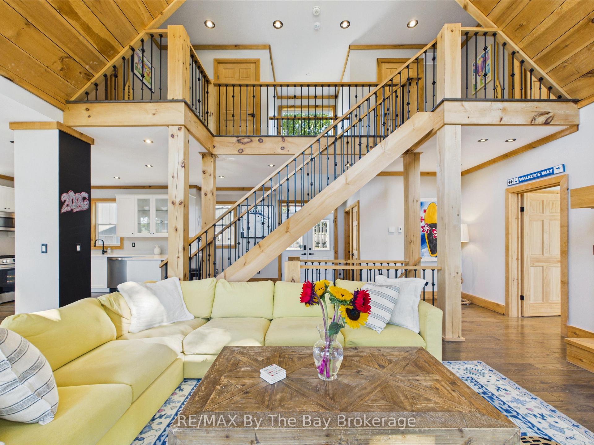 Photo 17 of 2056 River Road W, Wasaga Beach — HOMEH