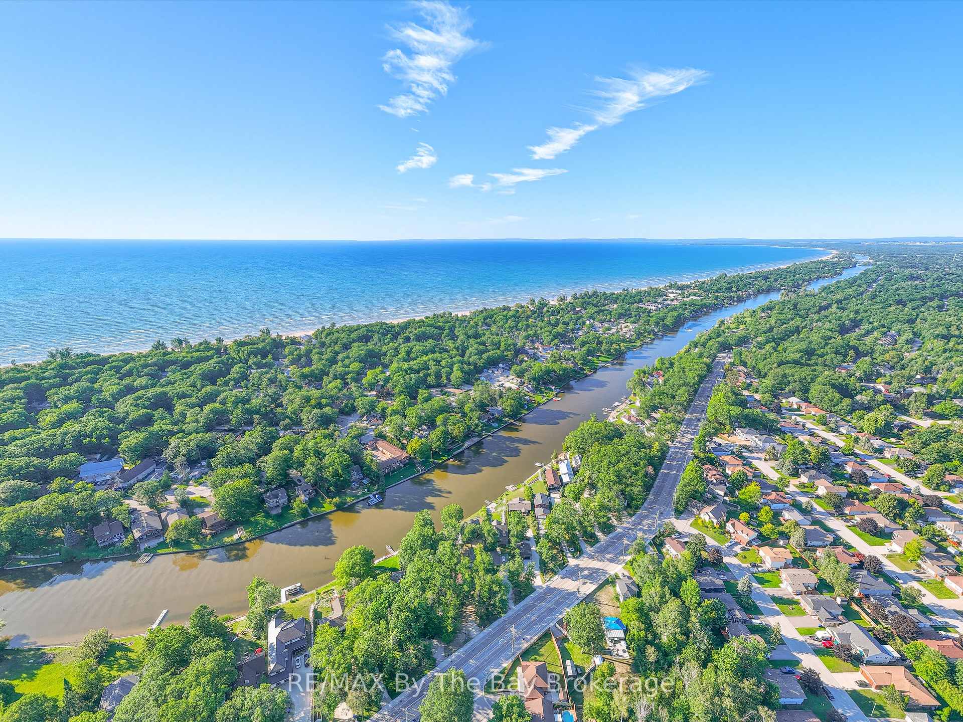 Photo 42 of 2056 River Road W, Wasaga Beach — HOMEH