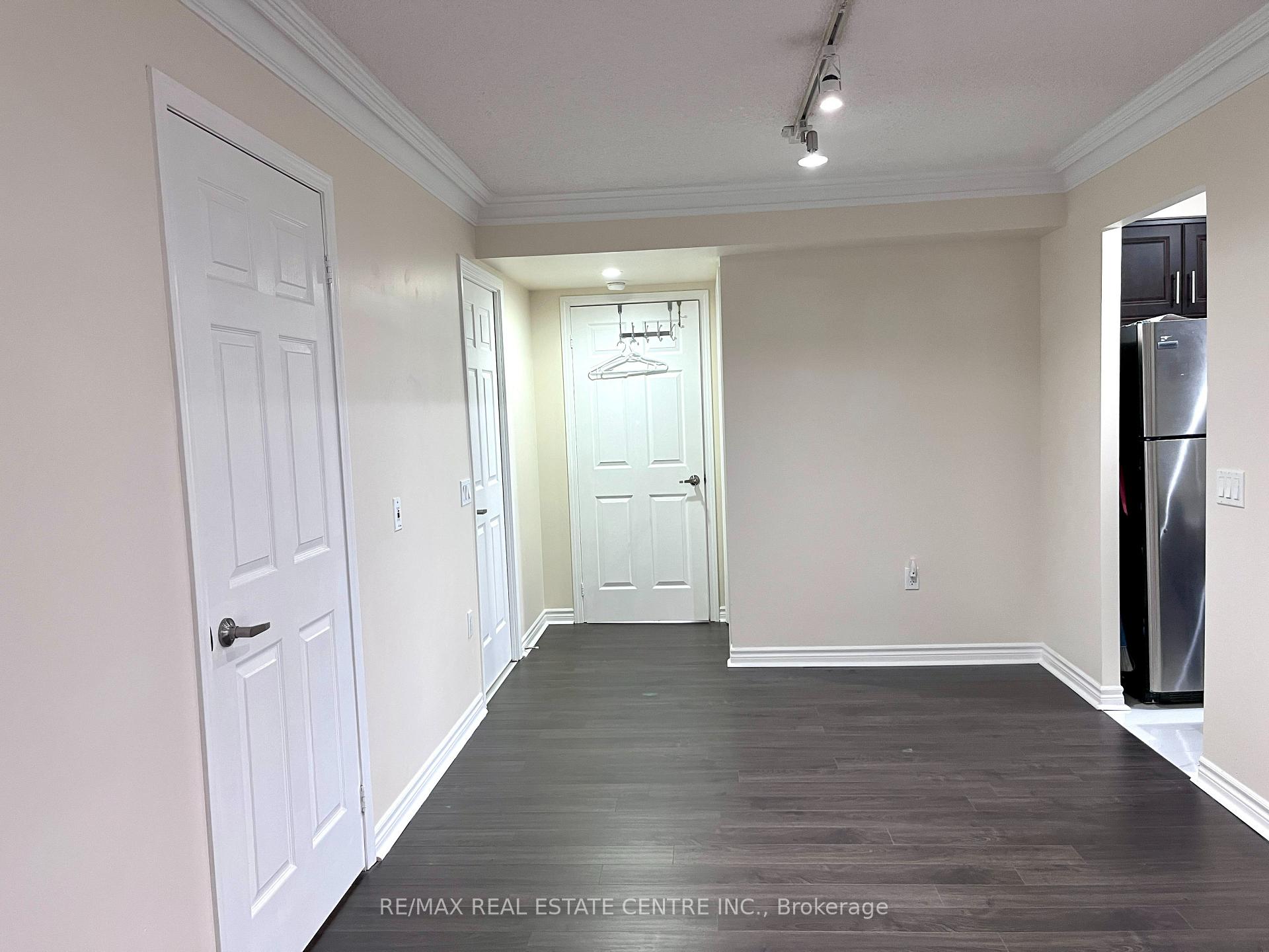 Photo 7 of Unit 1013, 55 Strathaven Drive, Mississauga, Hurontario — HOMEH