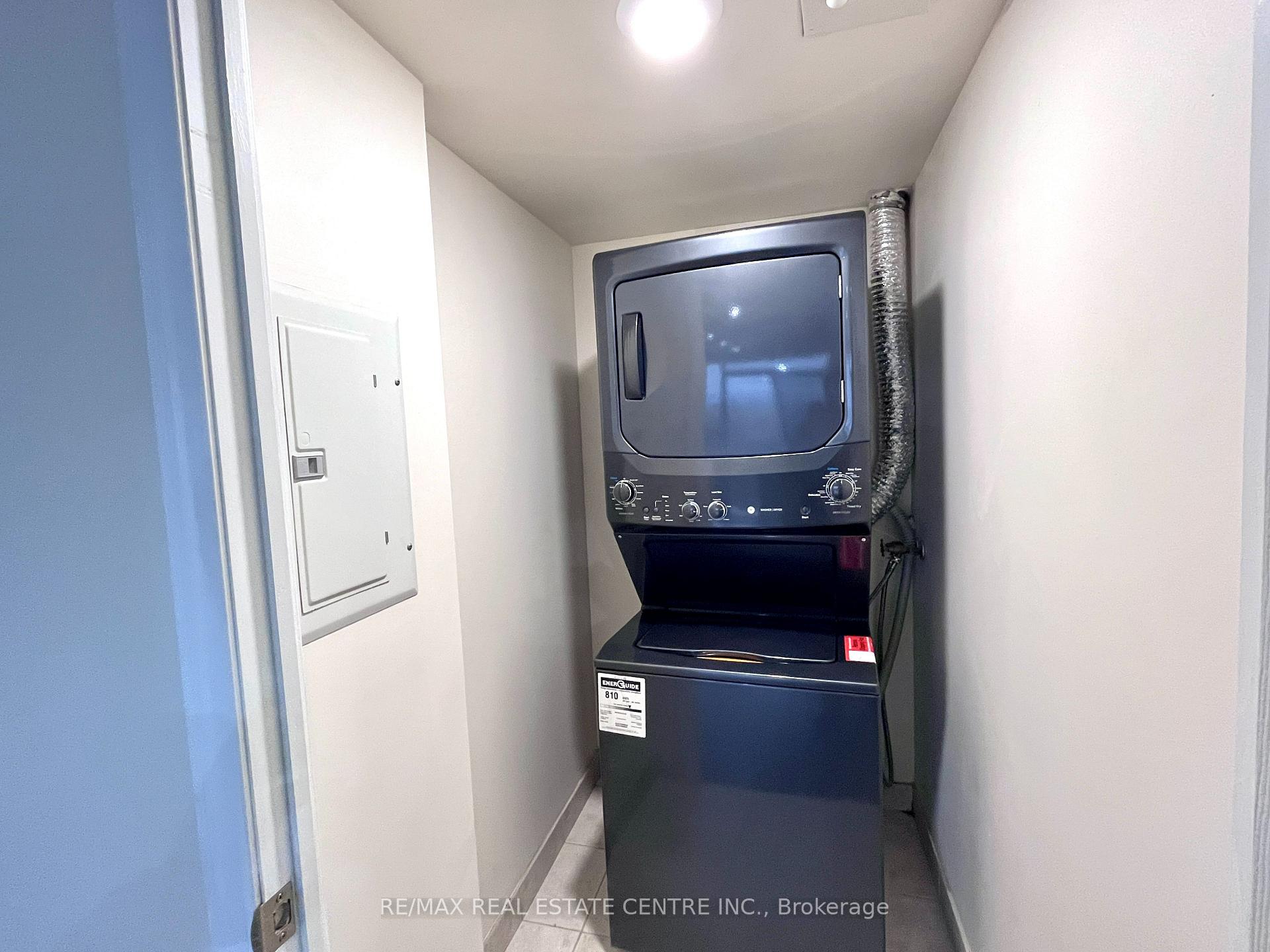 Photo 10 of Unit 1013, 55 Strathaven Drive, Mississauga, Hurontario — HOMEH