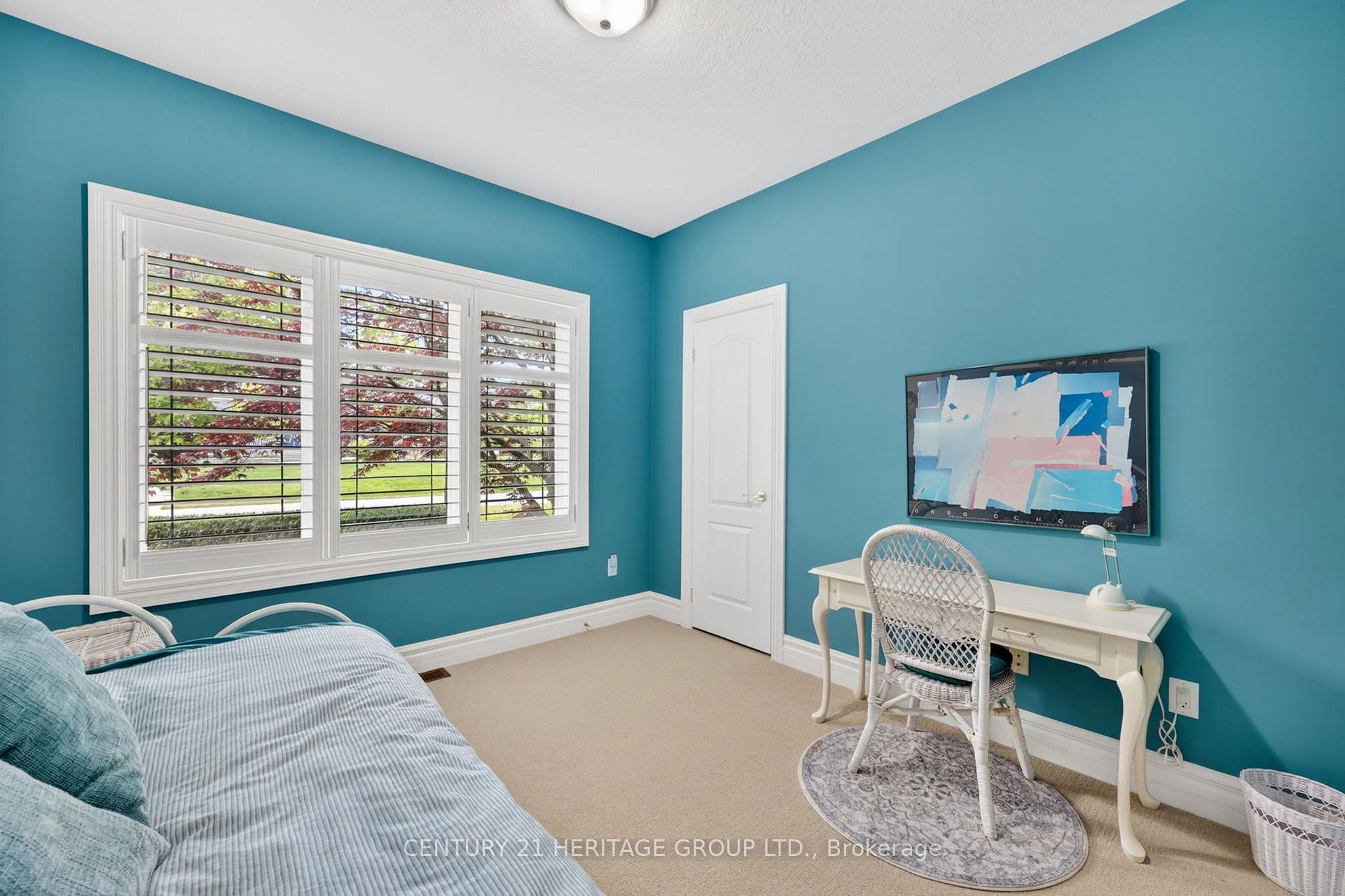 Photo 33 of 22 Lloyd Cook Drive E, Springwater, Snow Valley — HOMEH