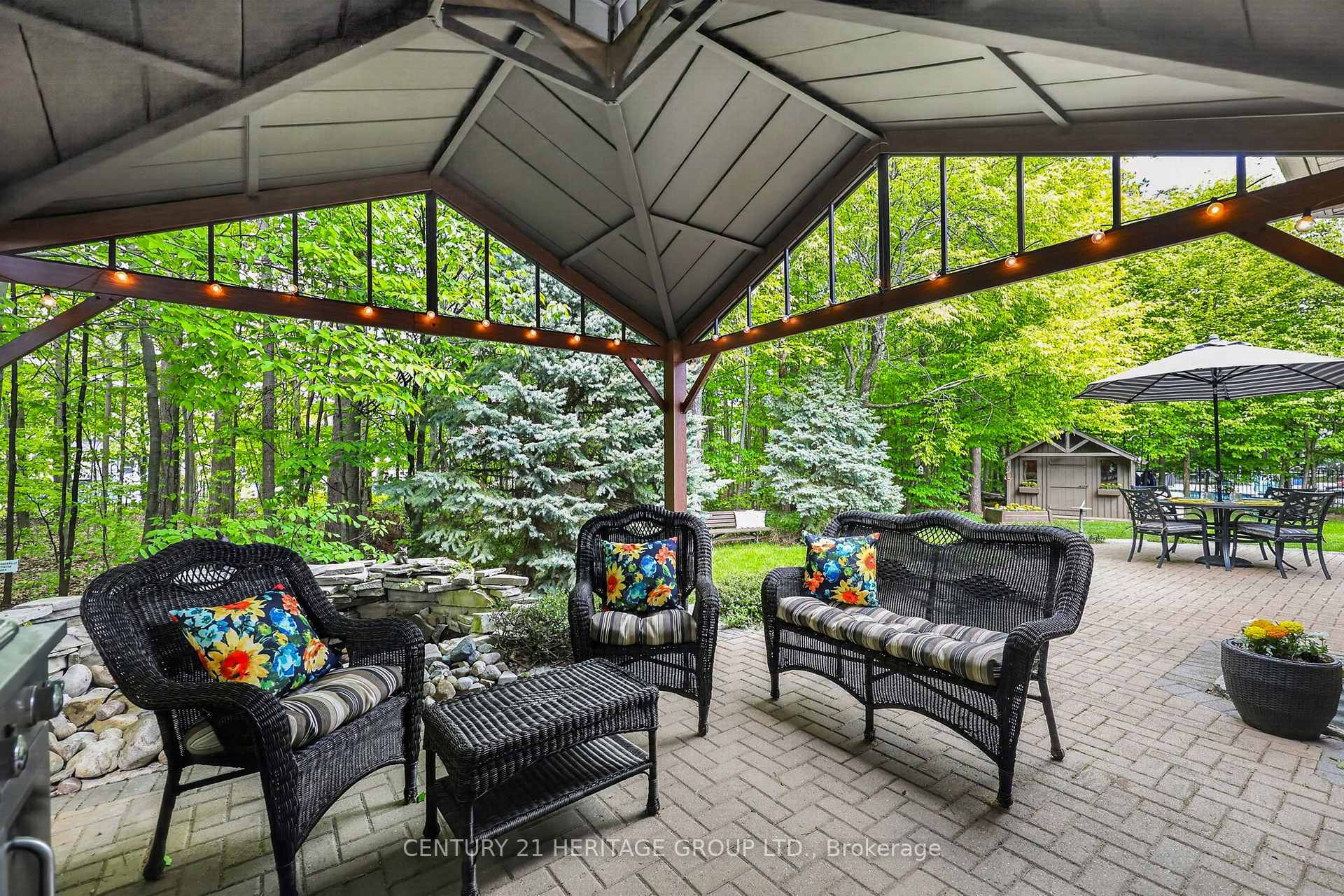 Photo 20 of 22 Lloyd Cook Drive E, Springwater, Snow Valley — HOMEH