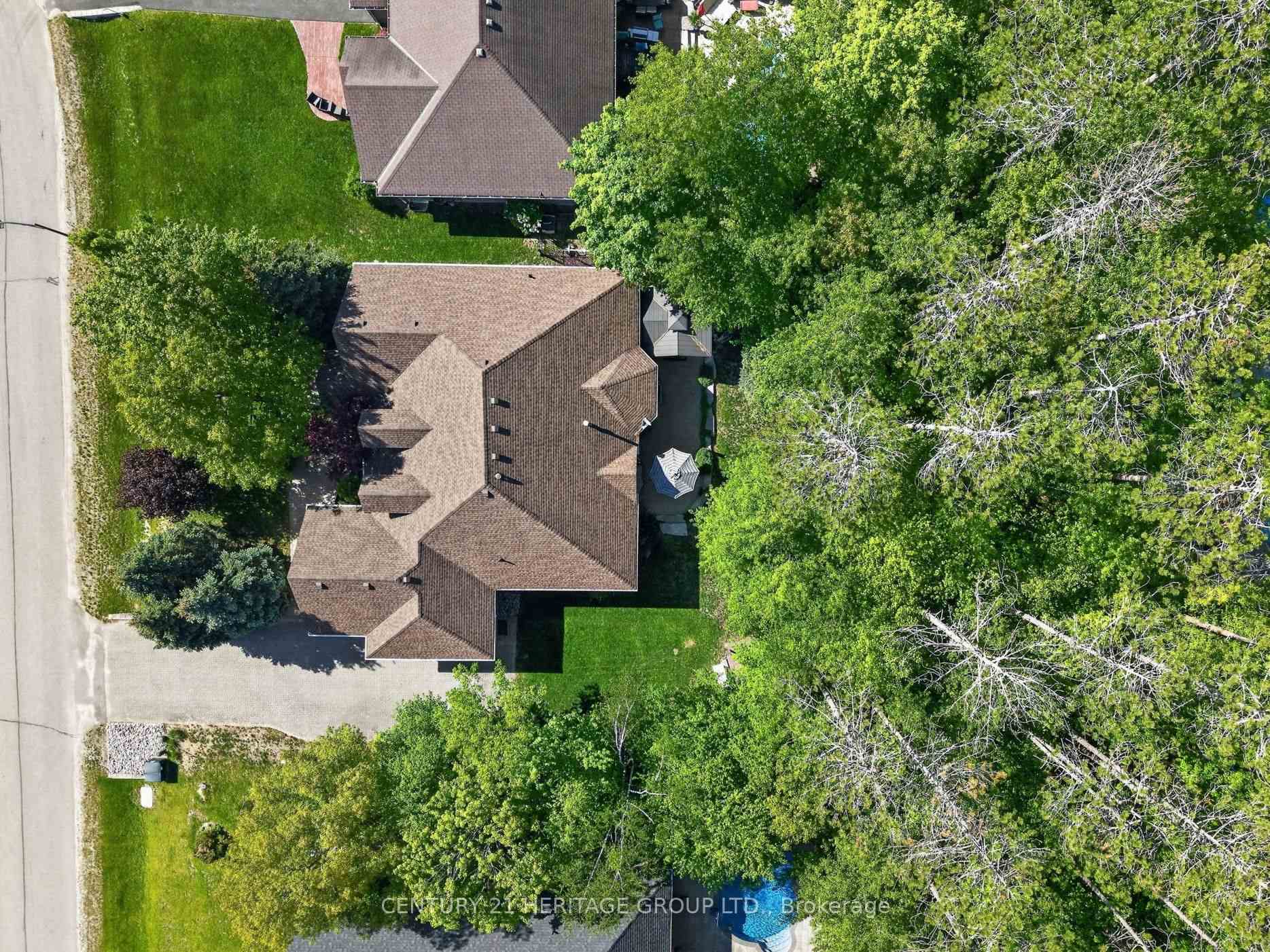 Photo 46 of 22 Lloyd Cook Drive E, Springwater, Snow Valley — HOMEH