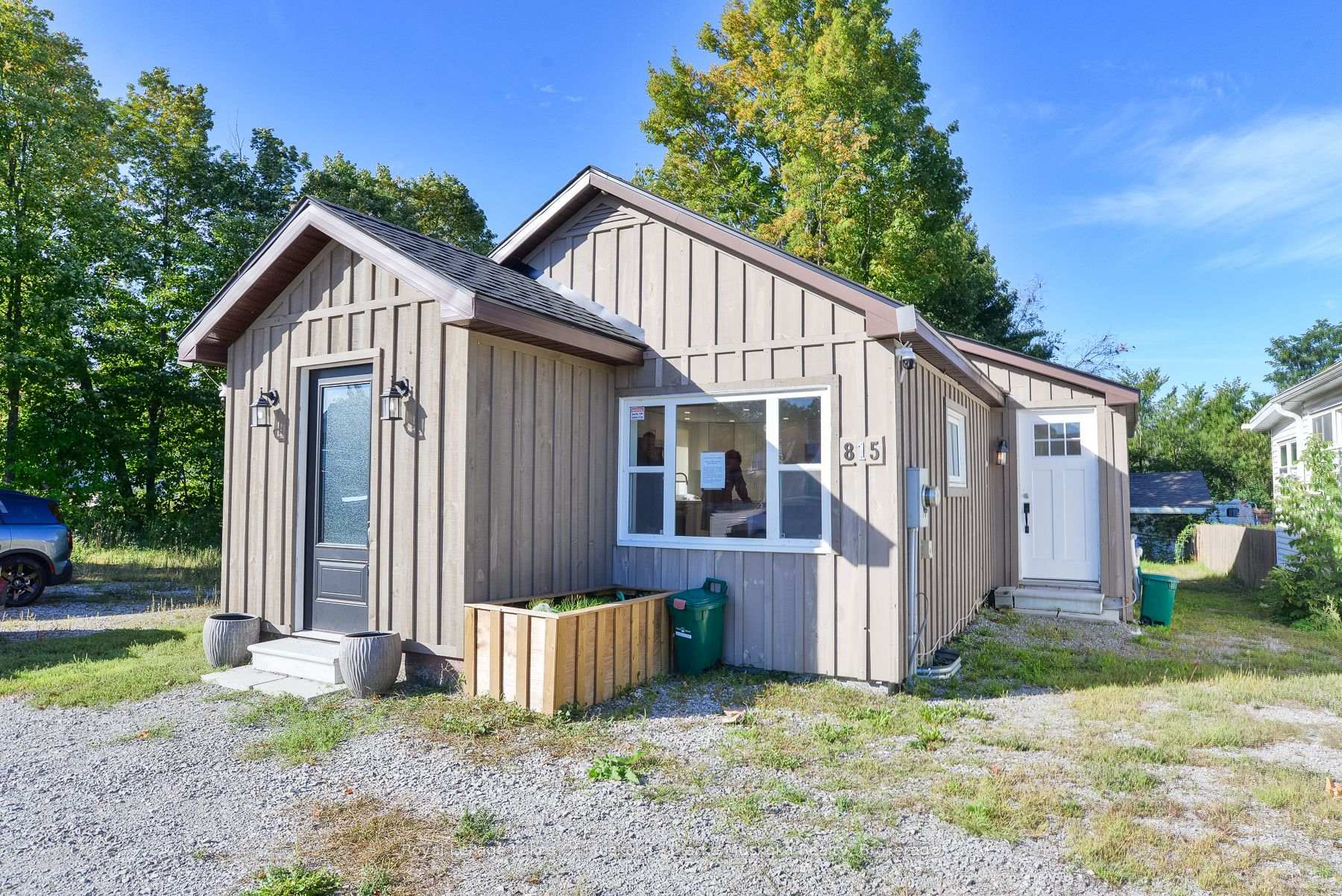 Photo of 815 Muskoka Road S