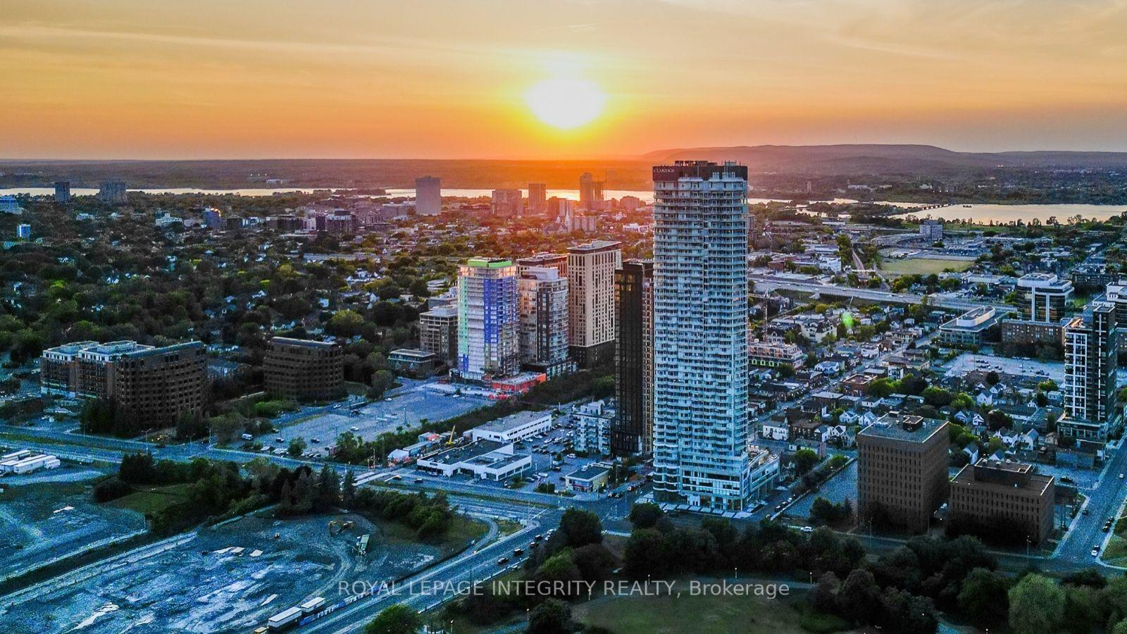 Photo 3 of Unit 703, 805 Carling Avenue, Ottawa, West Centre Town — HOMEH