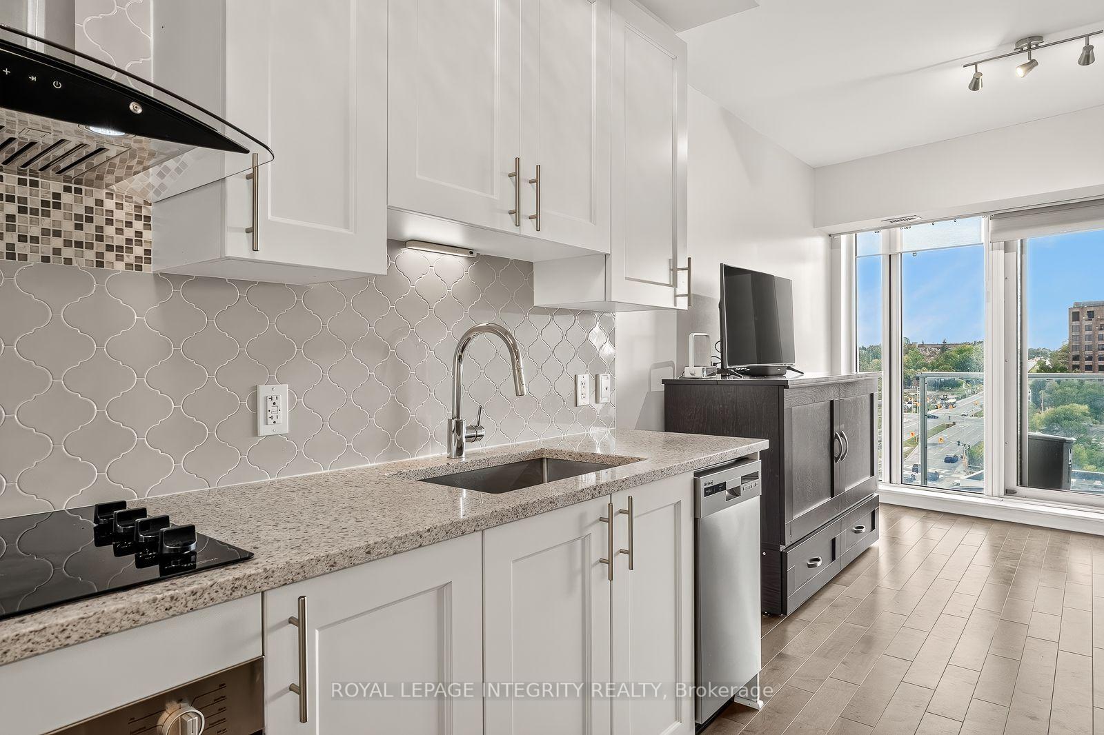 Photo 20 of Unit 703, 805 Carling Avenue, Ottawa, West Centre Town — HOMEH