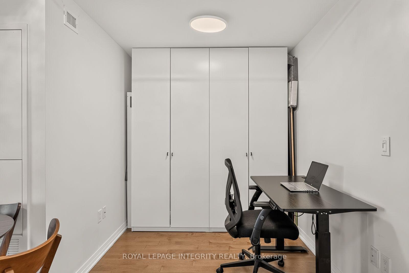 Photo 23 of Unit 703, 805 Carling Avenue, Ottawa, West Centre Town — HOMEH