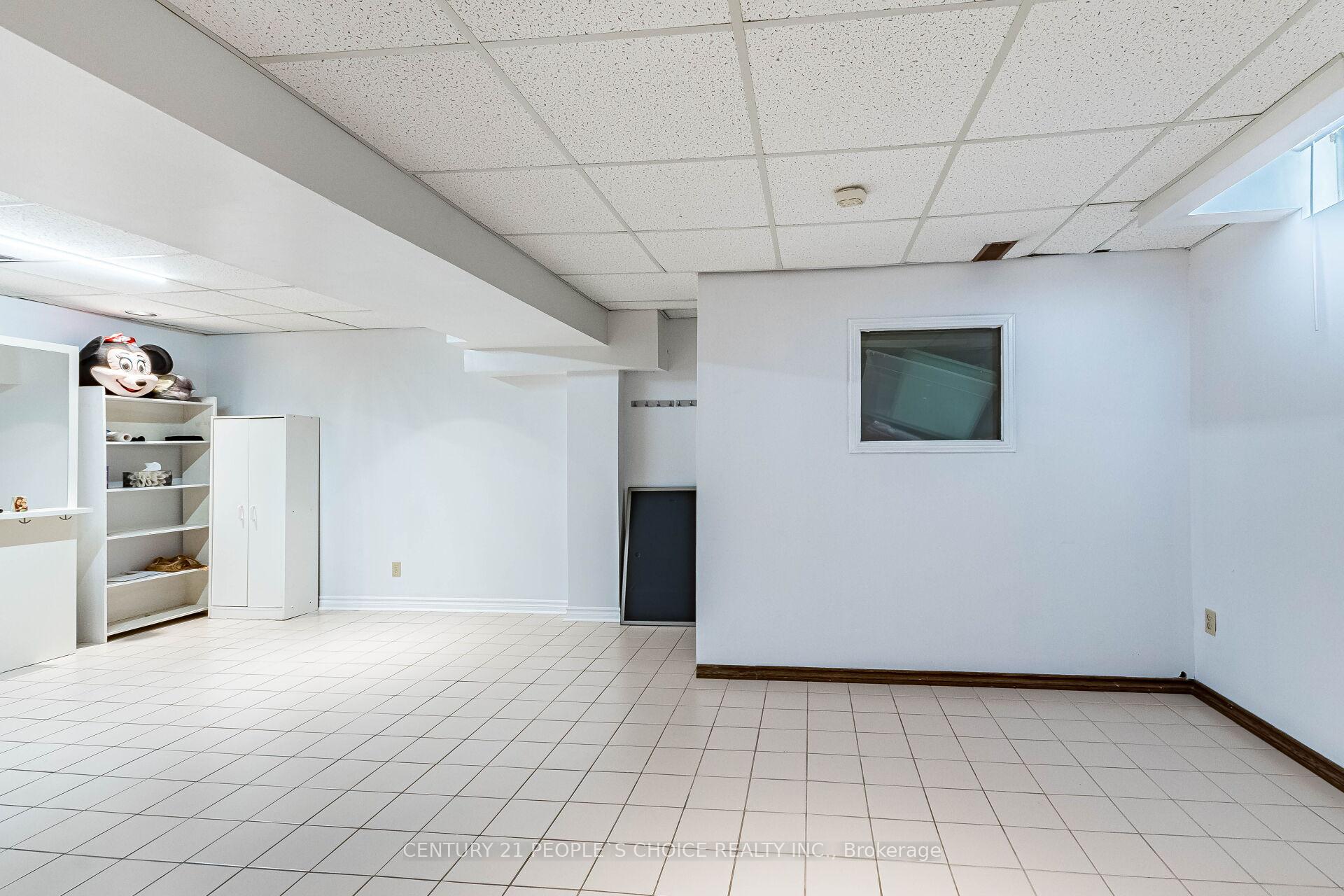 Photo 36 of 4844 Owl Circle, Mississauga, Hurontario — HOMEH