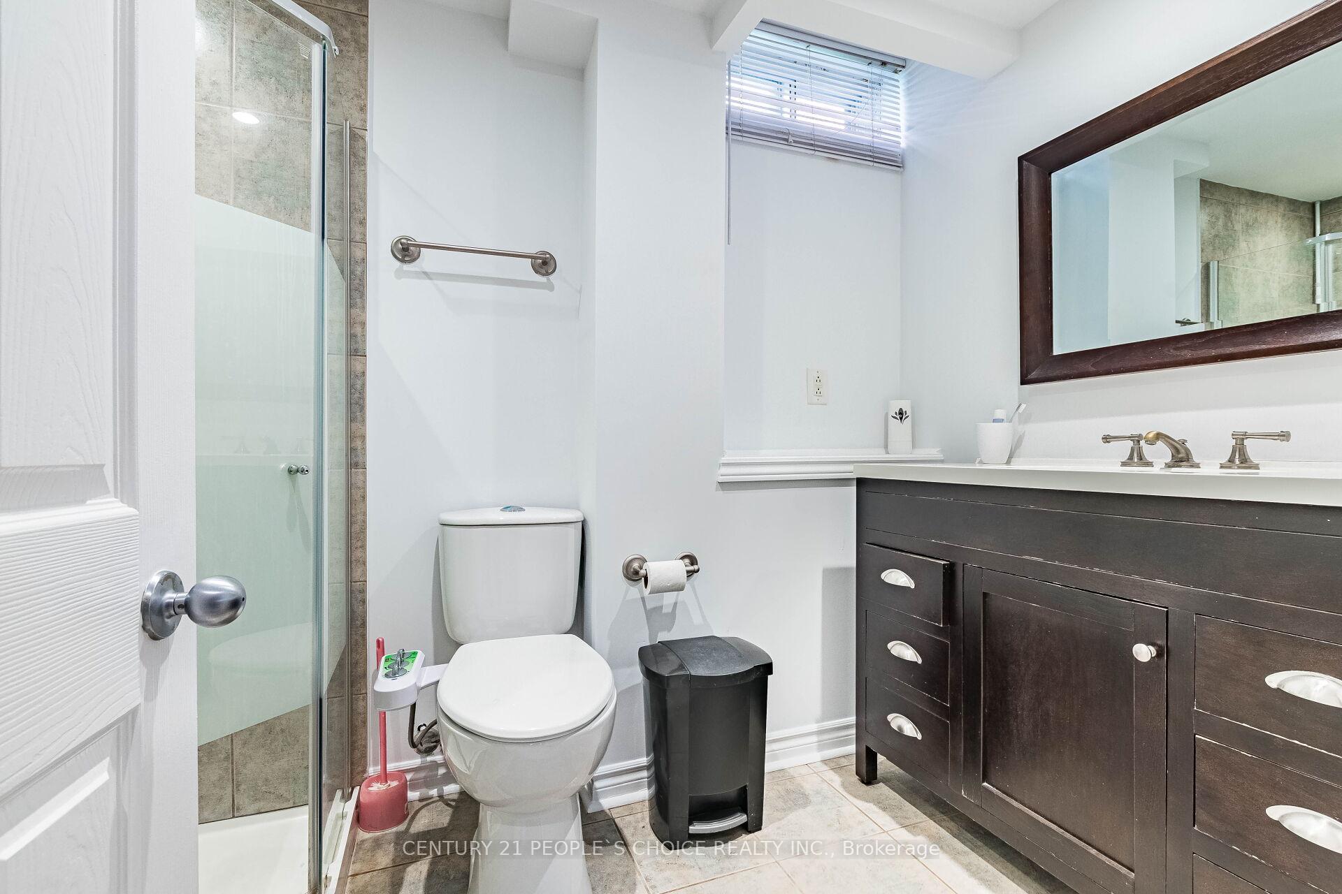 Photo 37 of 4844 Owl Circle, Mississauga, Hurontario — HOMEH