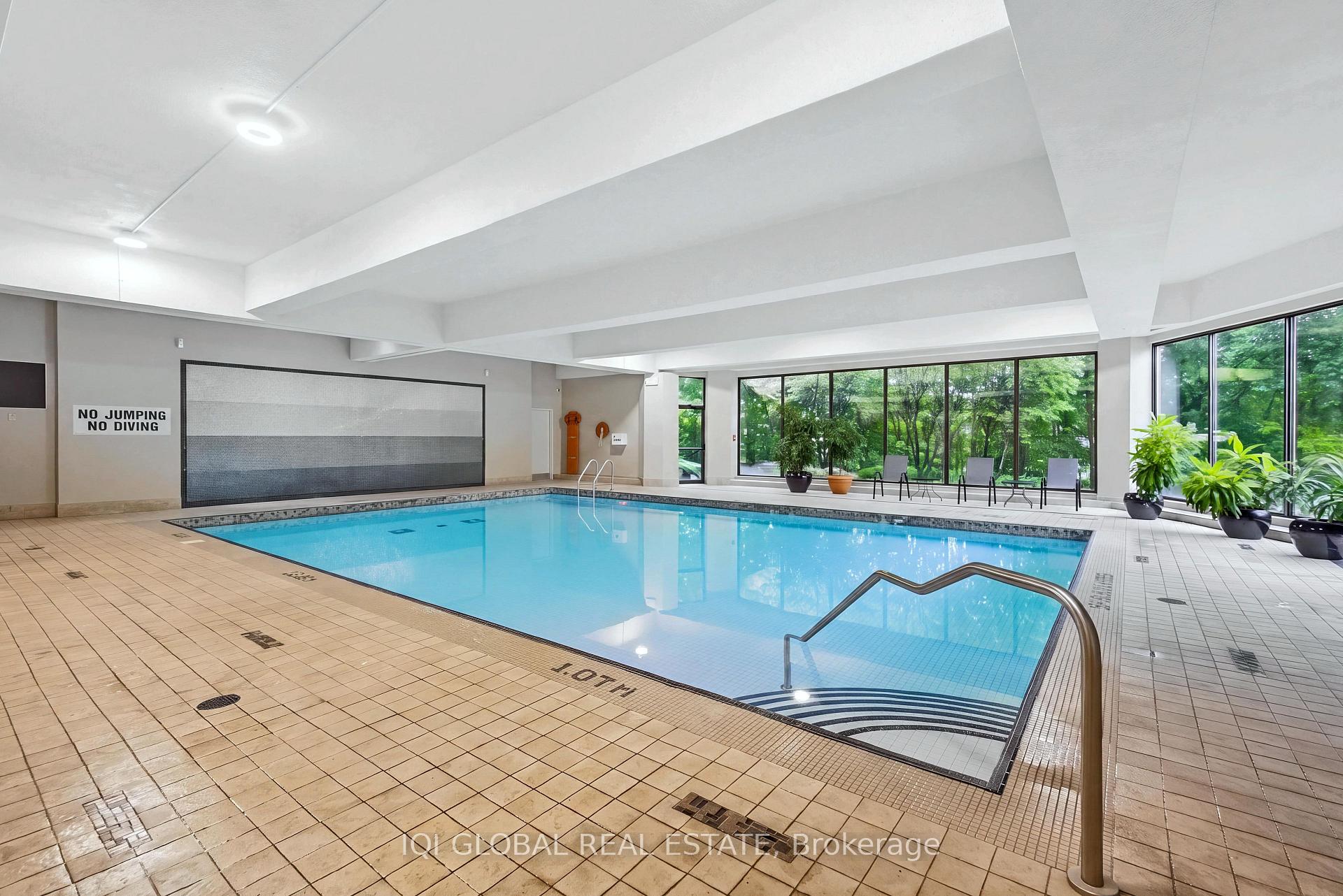 Photo 41 of Unit C2, 284 Mill Road, Etobicoke, Markland Wood — HOMEH