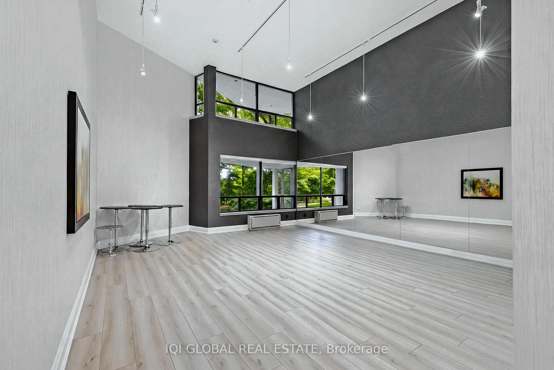 Photo 44 of Unit C2, 284 Mill Road, Etobicoke, Markland Wood — HOMEH