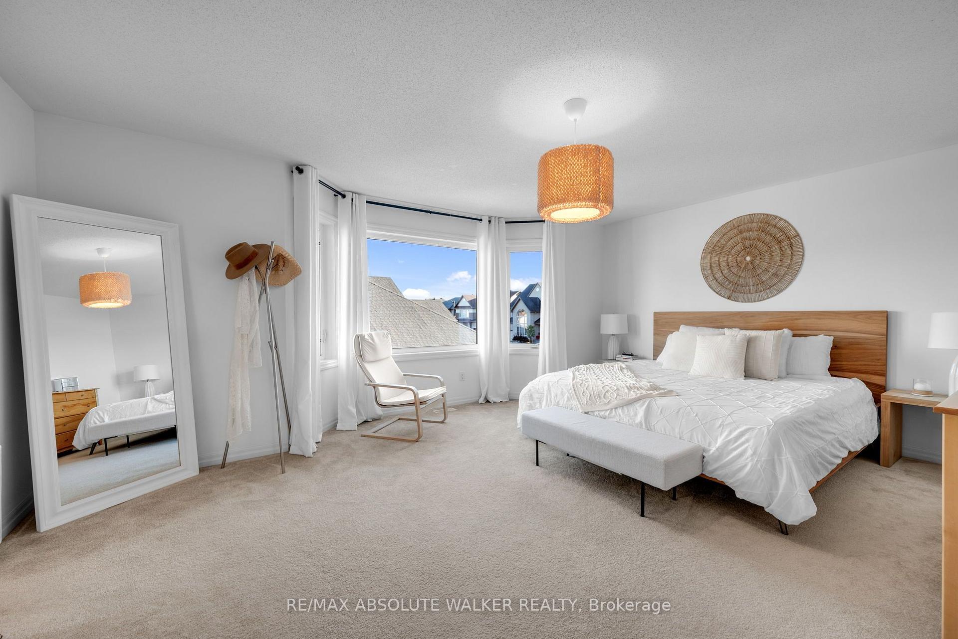 Photo 33 of 561 Summerhill Street, Ottawa, Riverside South/Gloucester Glen — HOMEH