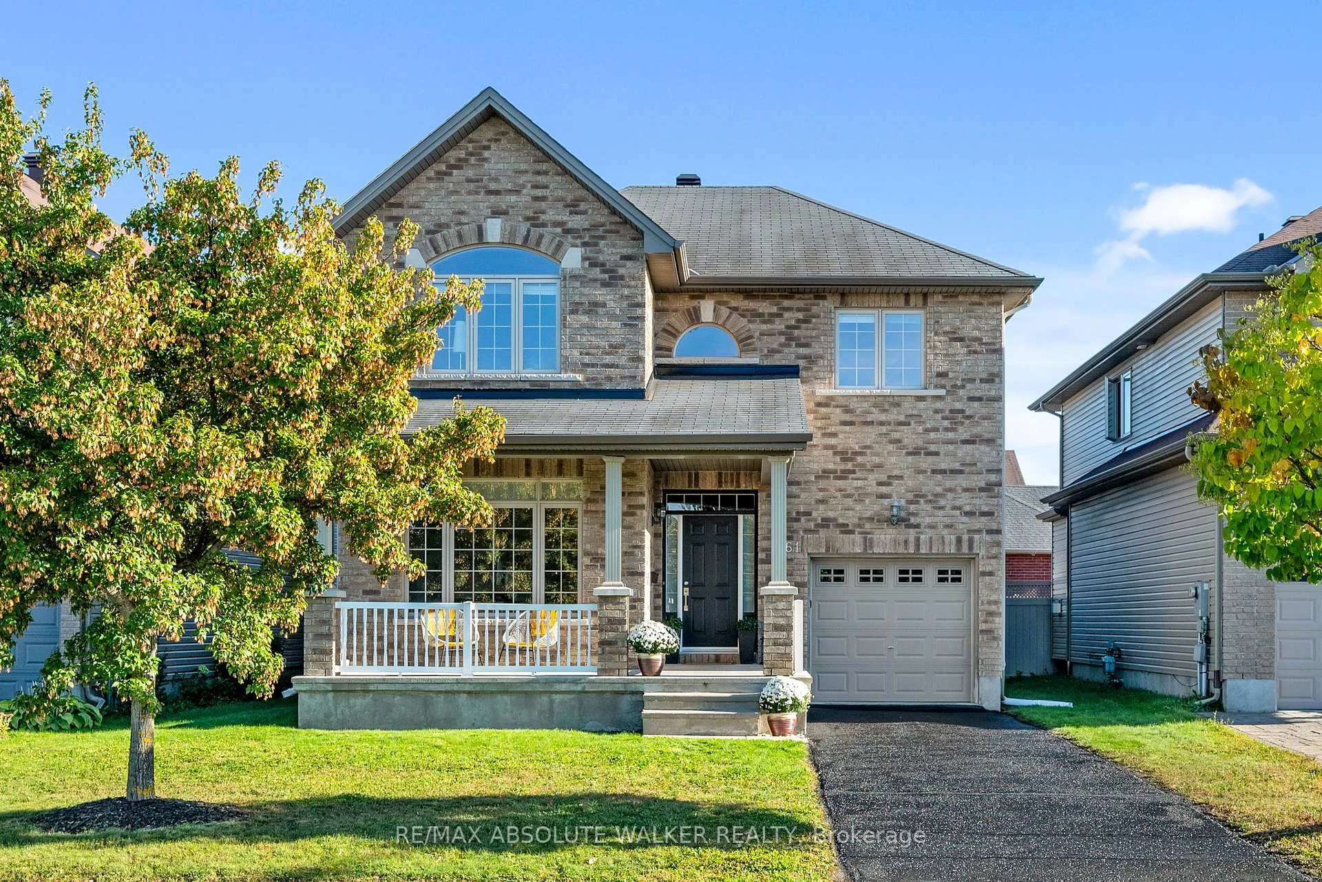 Photo 6 of 561 Summerhill Street, Ottawa, Riverside South/Gloucester Glen — HOMEH