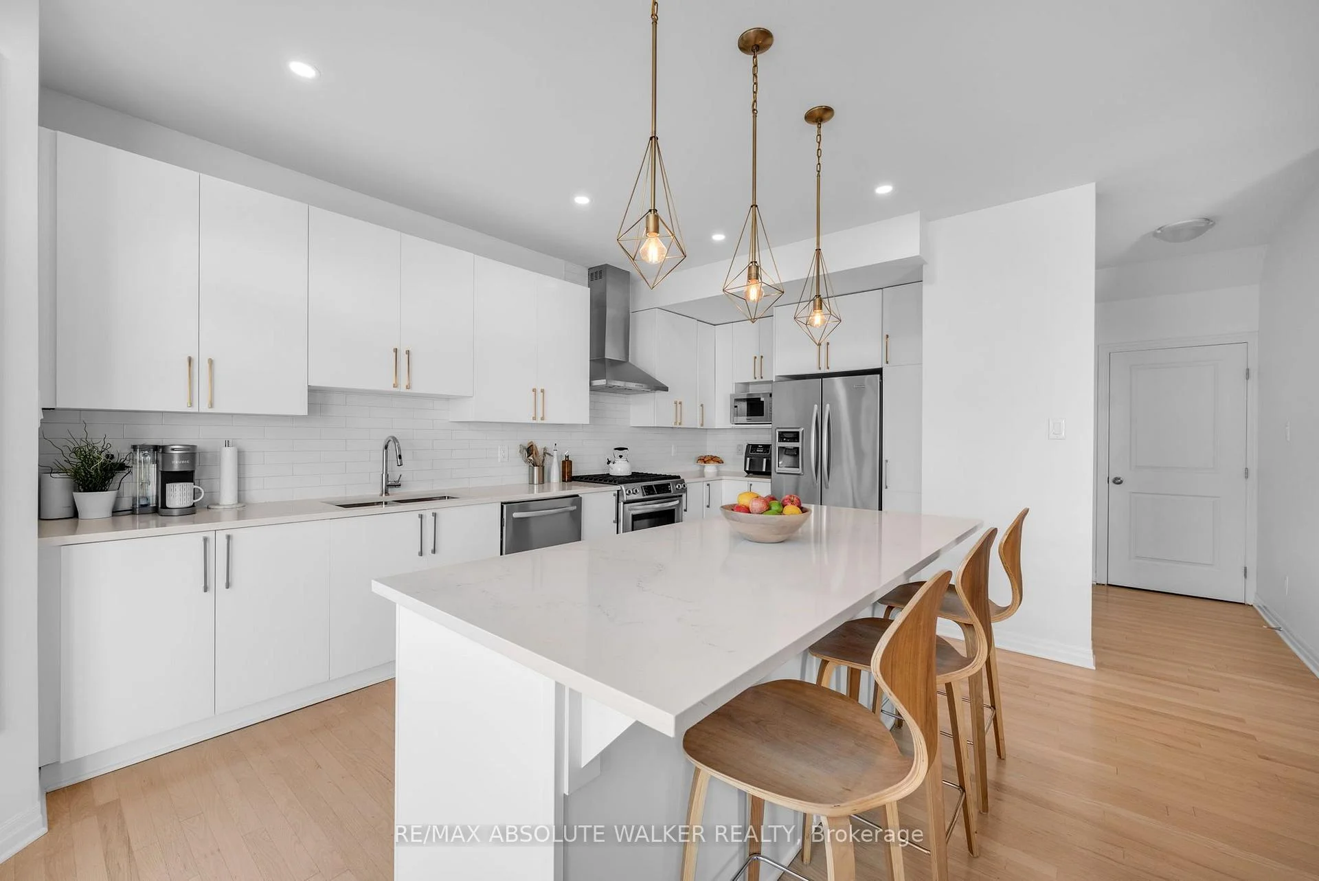 Photo 19 of 561 Summerhill Street, Ottawa, Riverside South/Gloucester Glen — HOMEH