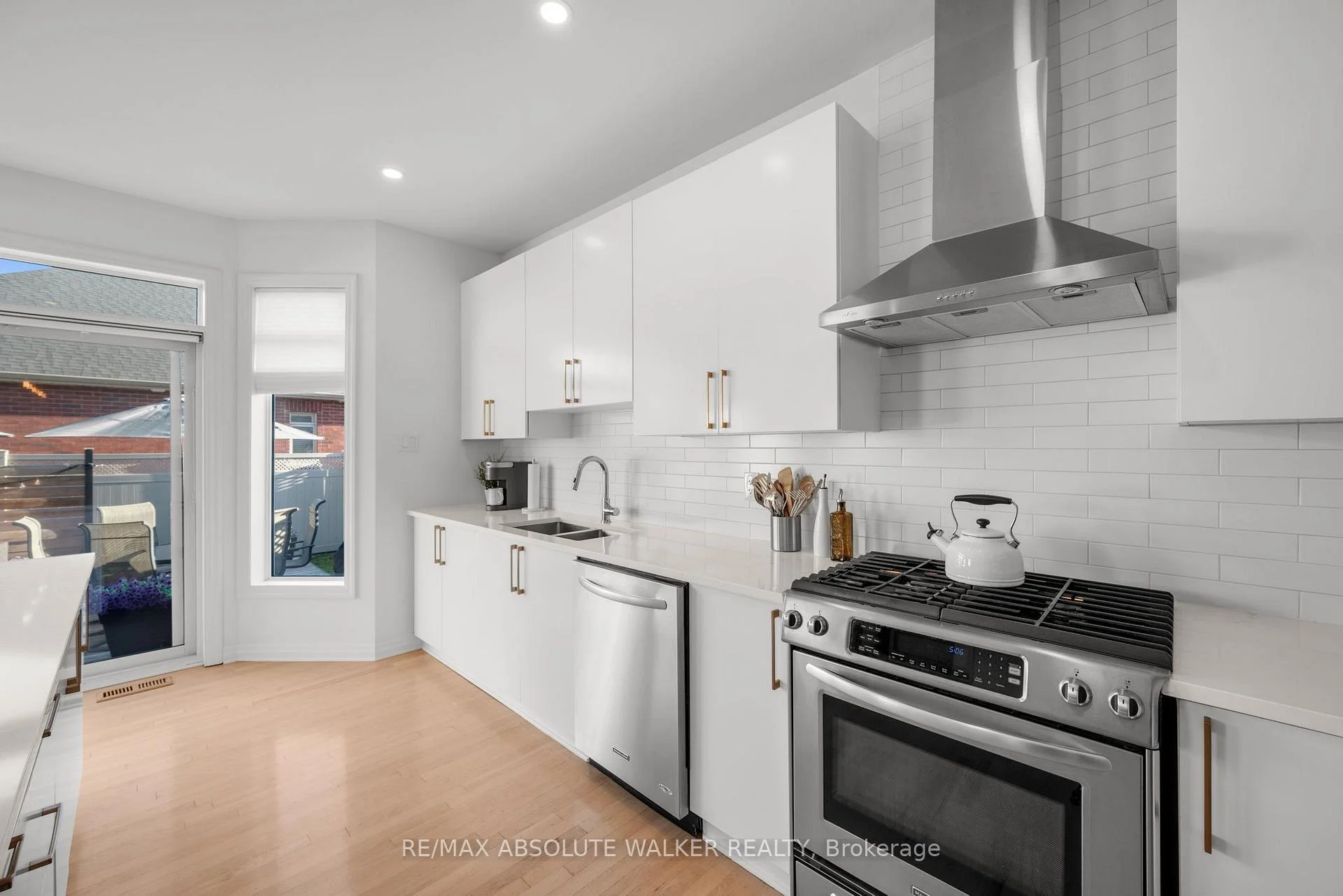 Photo 24 of 561 Summerhill Street, Ottawa, Riverside South/Gloucester Glen — HOMEH
