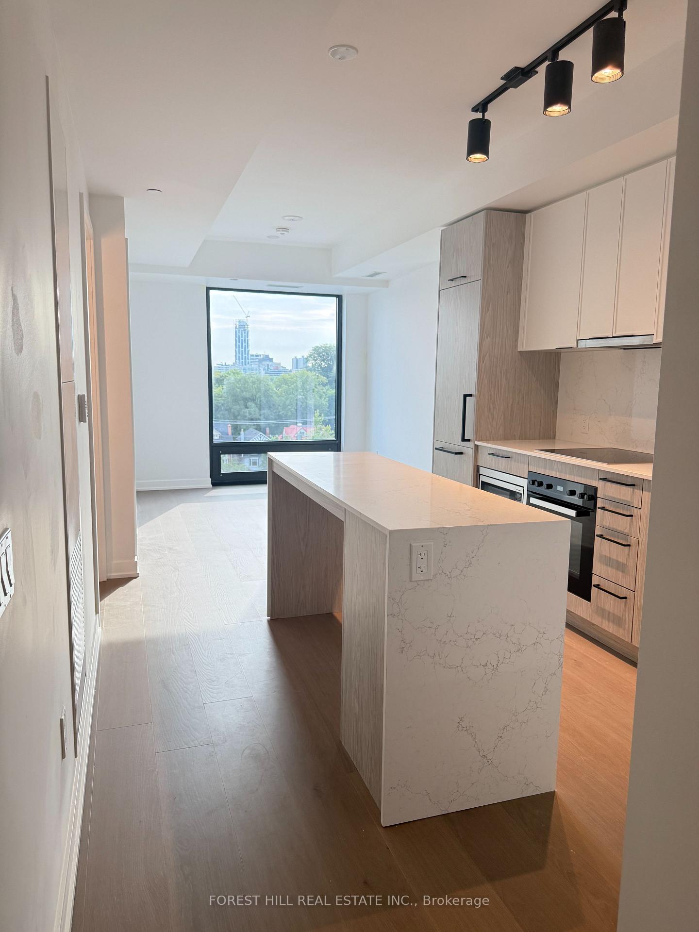 Photo 4 of Unit 1220, 89 Montclair Avenue, Toronto, Forest Hill South — HOMEH