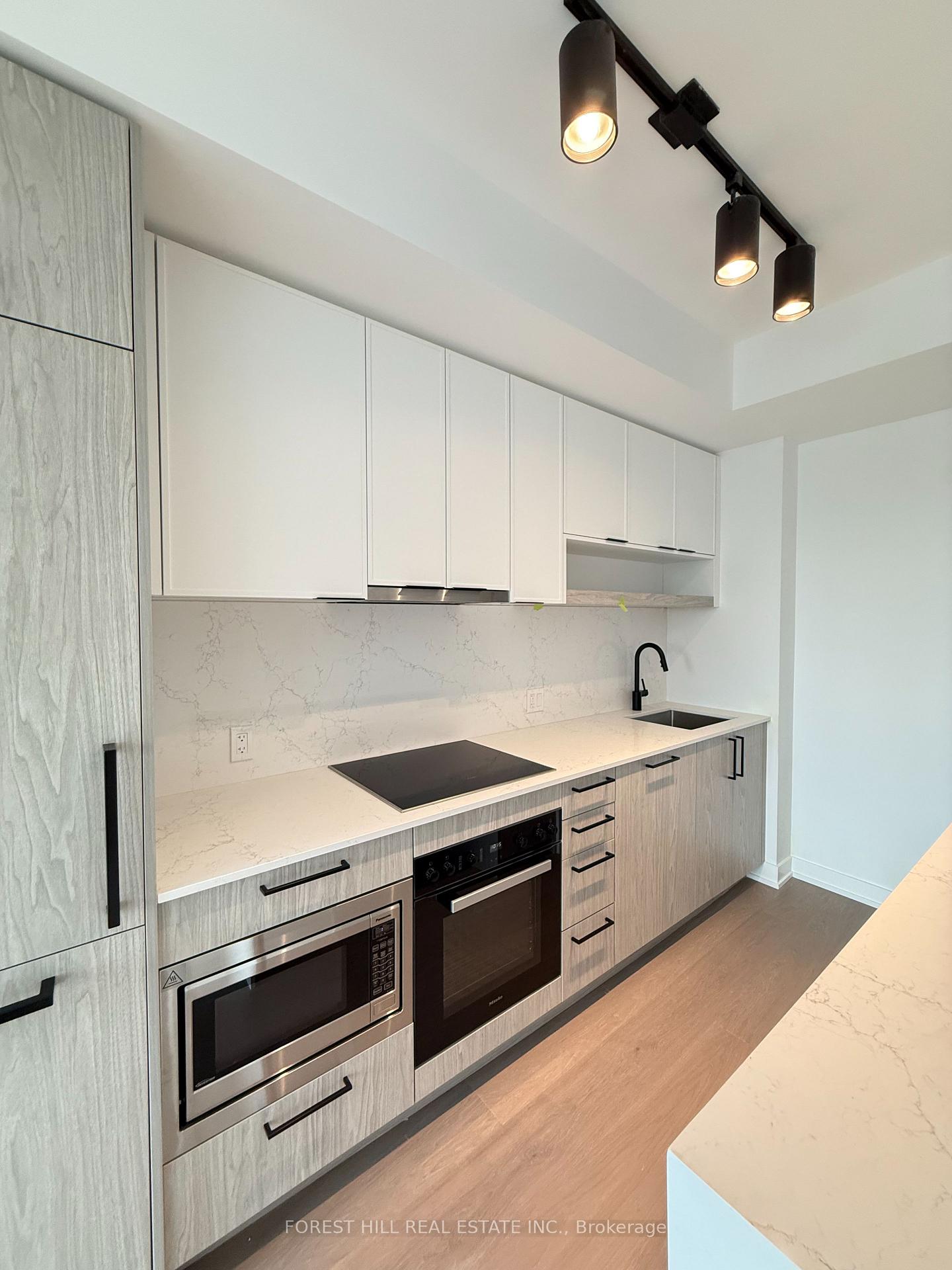 Photo 6 of Unit 1220, 89 Montclair Avenue, Toronto, Forest Hill South — HOMEH